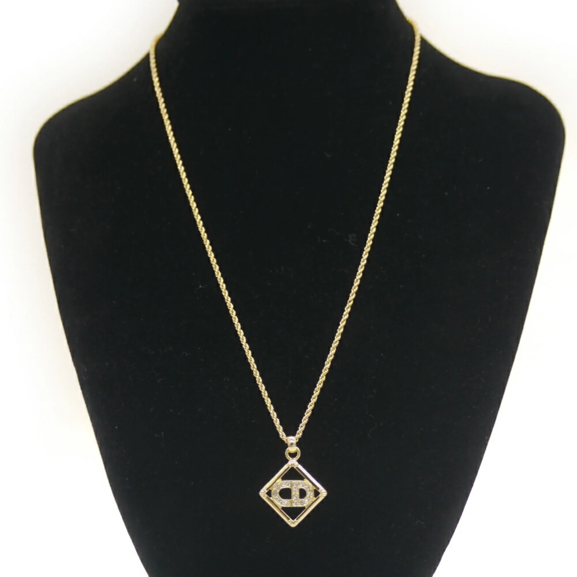 Pendant Necklace Metal Rope Chain - Image 6