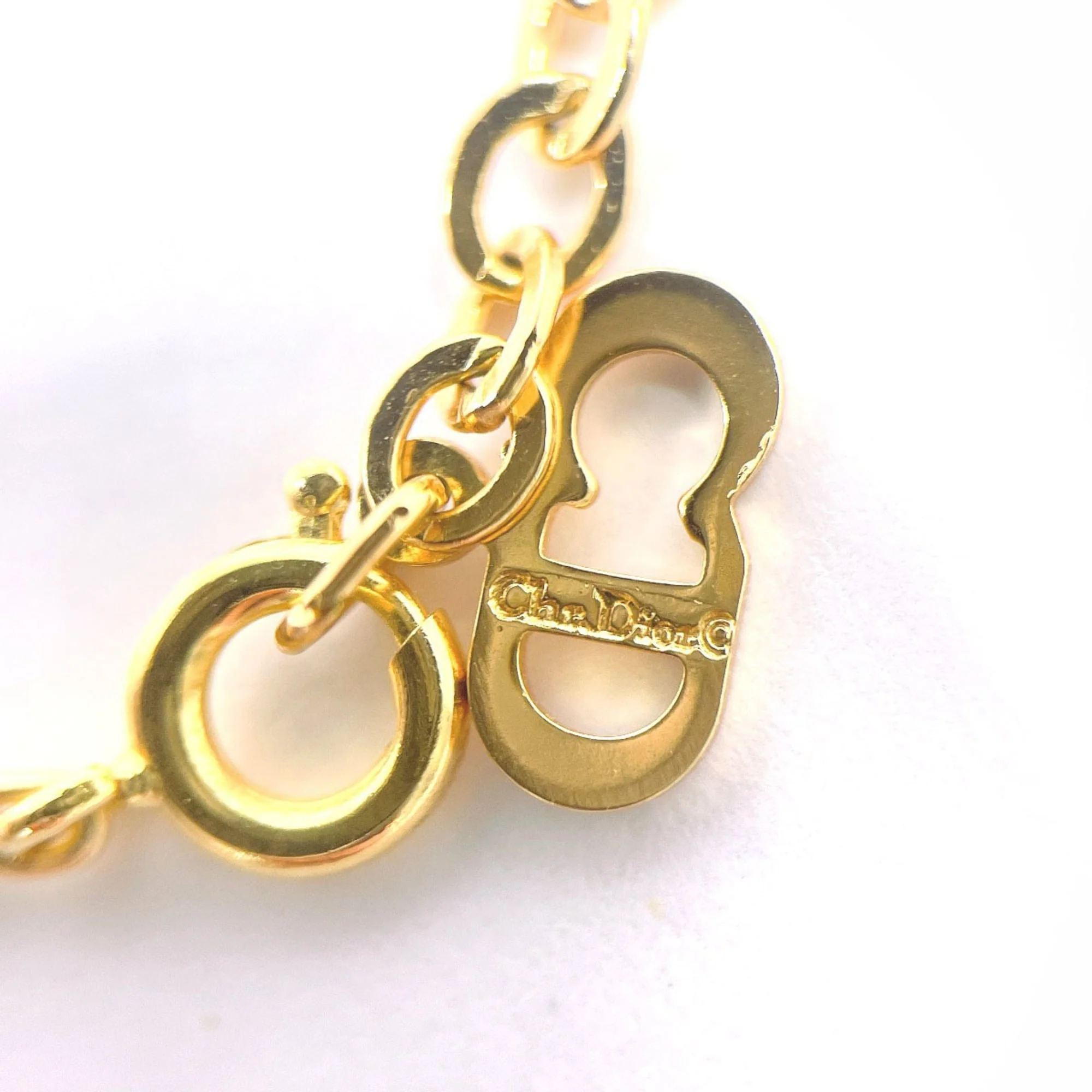 Vintage Pendant Necklace Gold - Image 6