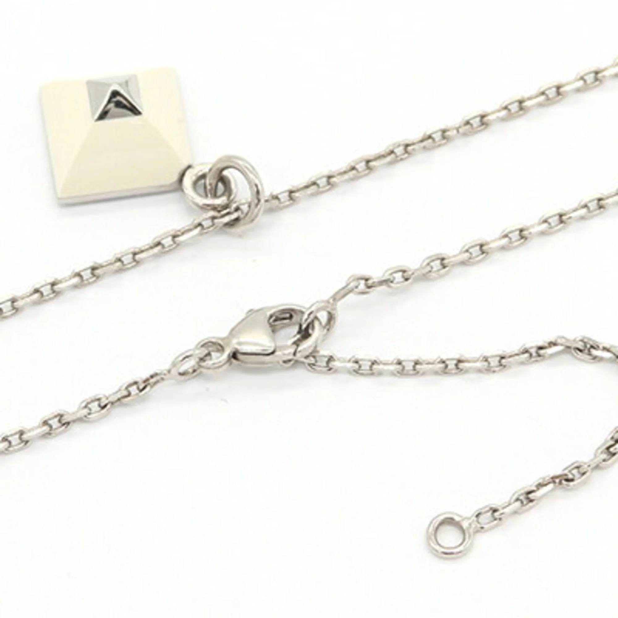 Medor Pendant Necklace Metal Ivory and Silver - Image 3