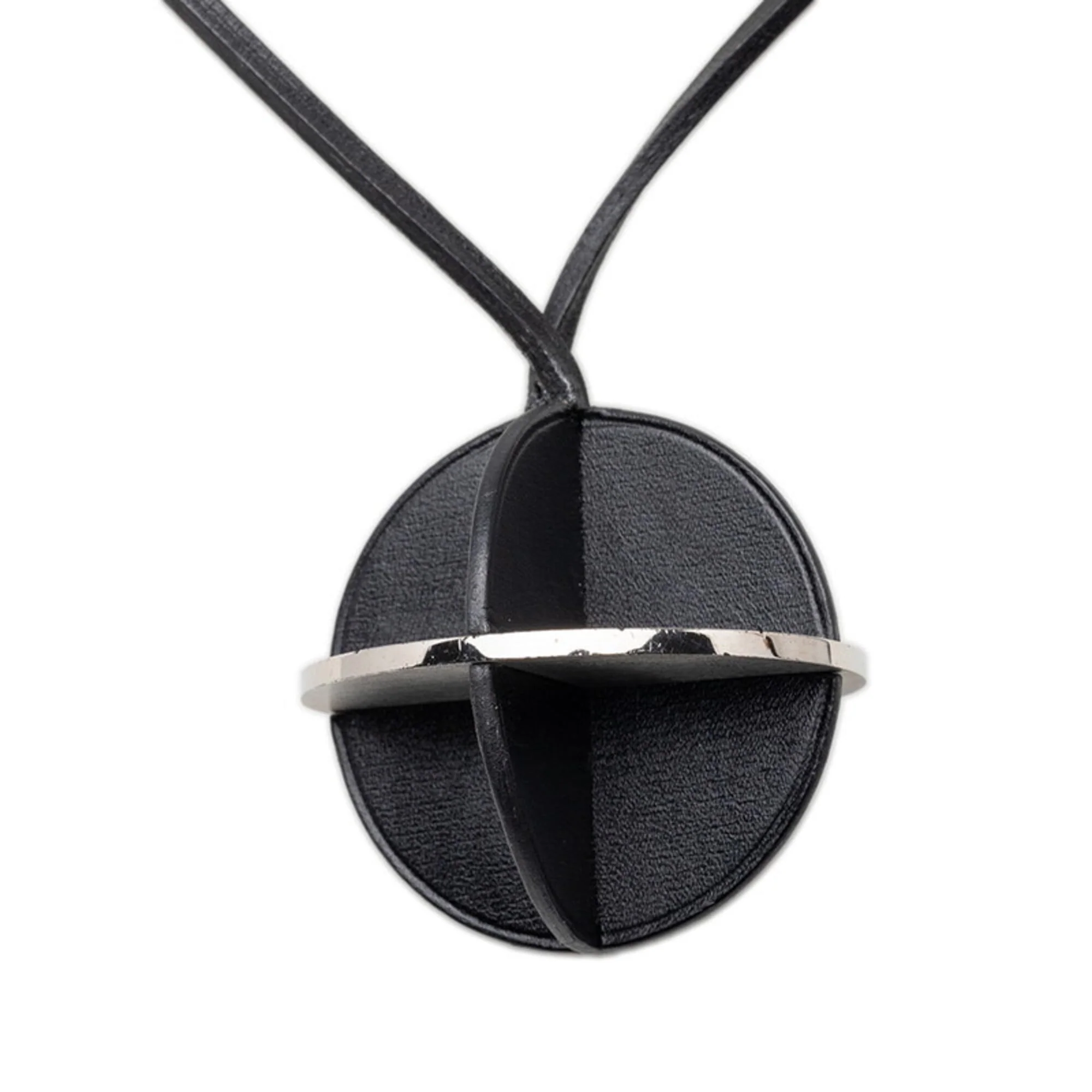 Pendant Necklace Leather and Metal