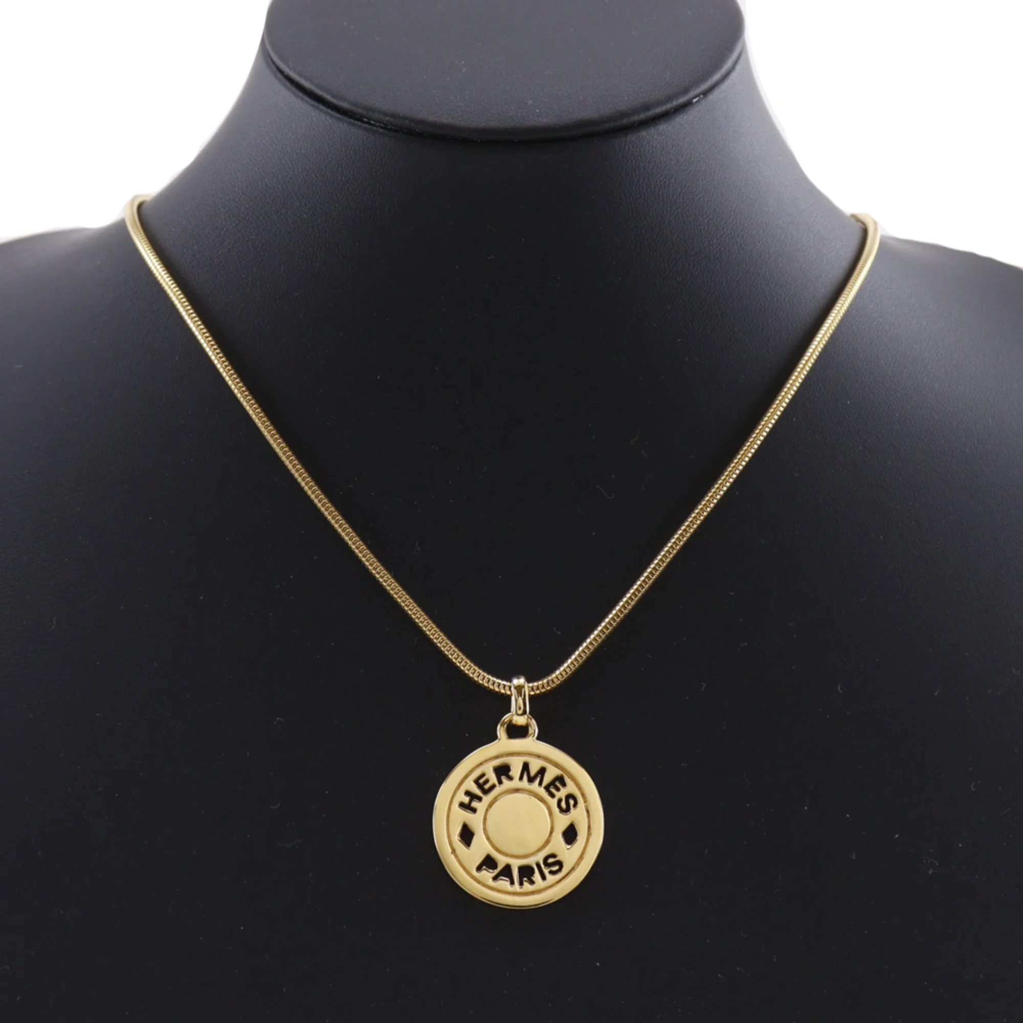Serie Medallion Pendant Necklace Gold - Image 2