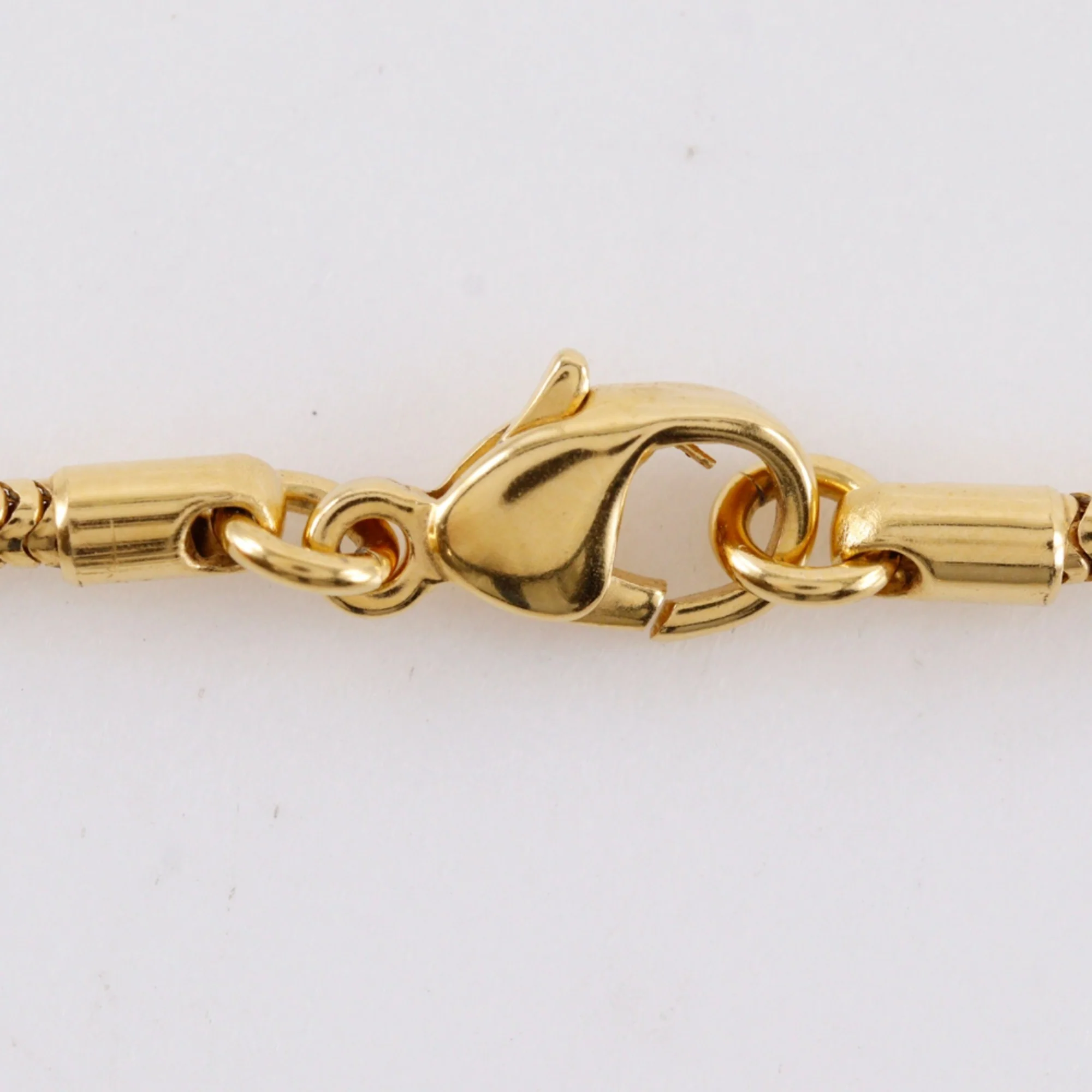 Serie Medallion Pendant Necklace Gold - Image 8