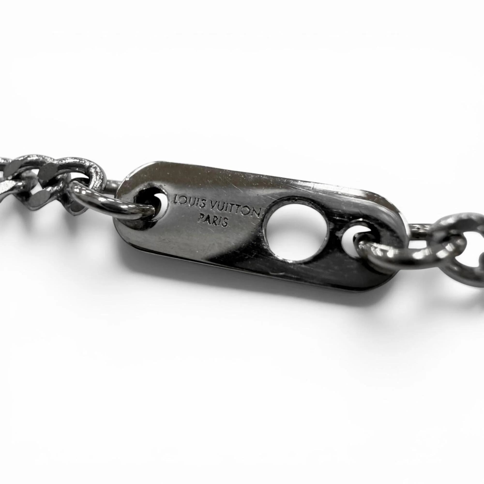 Award Pendant Necklace Black and Silver - Image 5