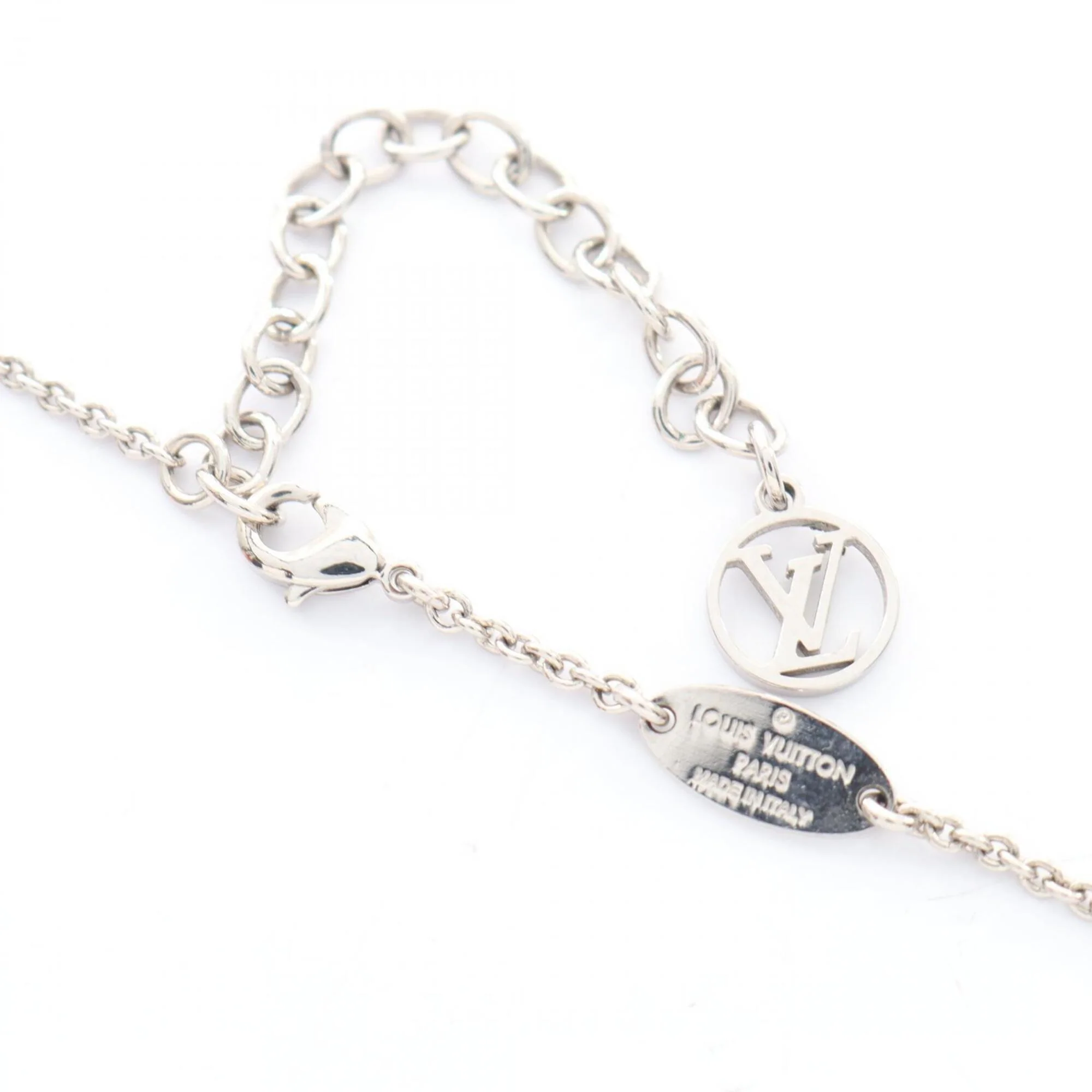 Essential V Pendant Necklace Stainless Steel - Image 4