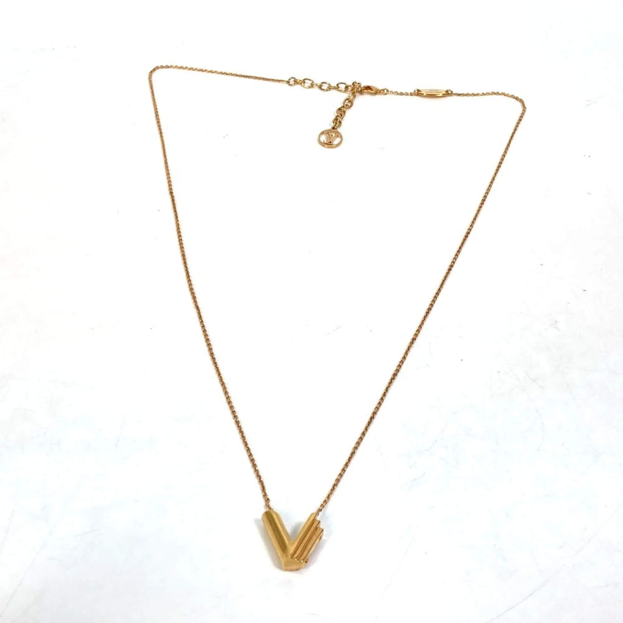 Initial V Pendant Necklace Gold - Image 9