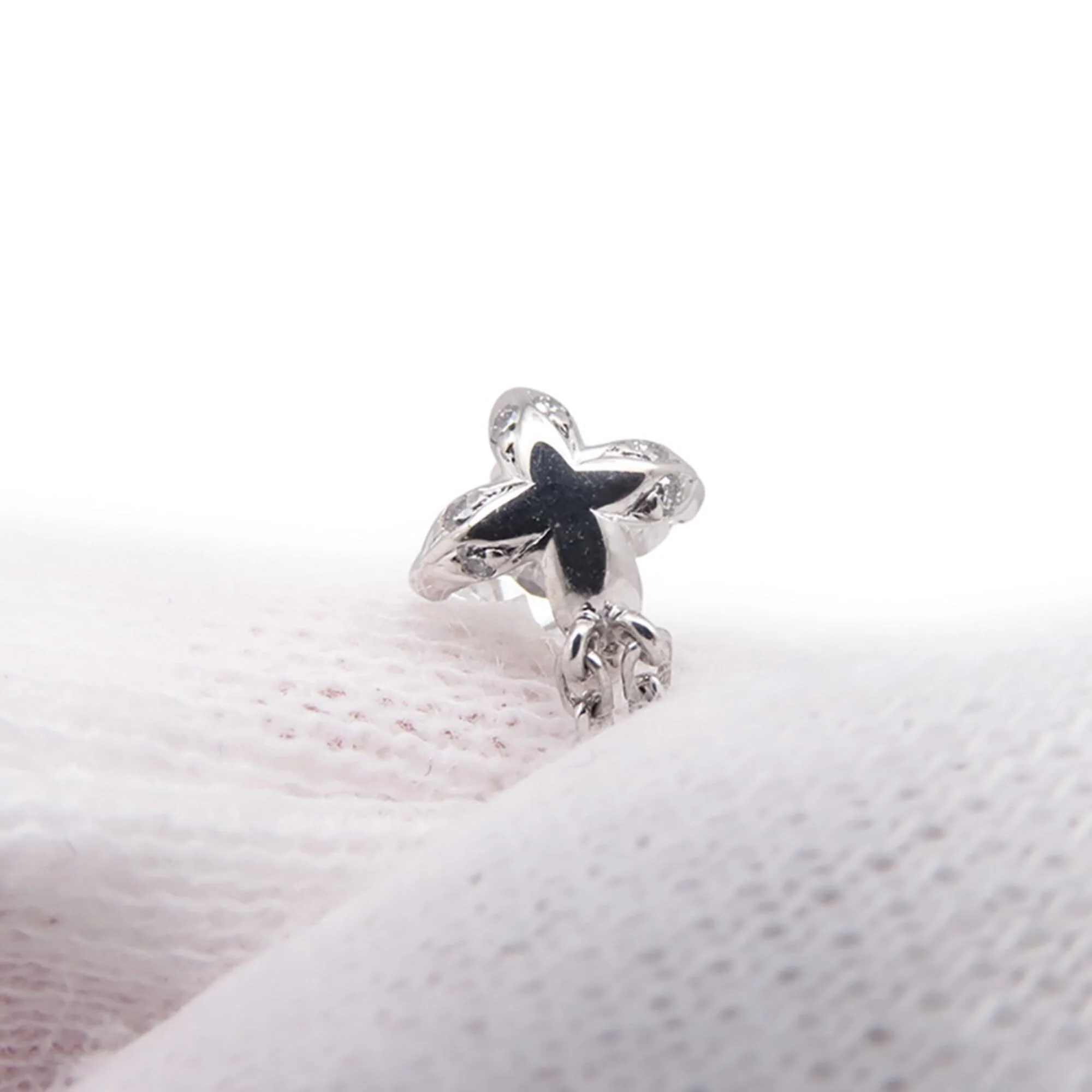 Monogram Pendant Necklace 18K White Gold Star with Diamond - Image 6