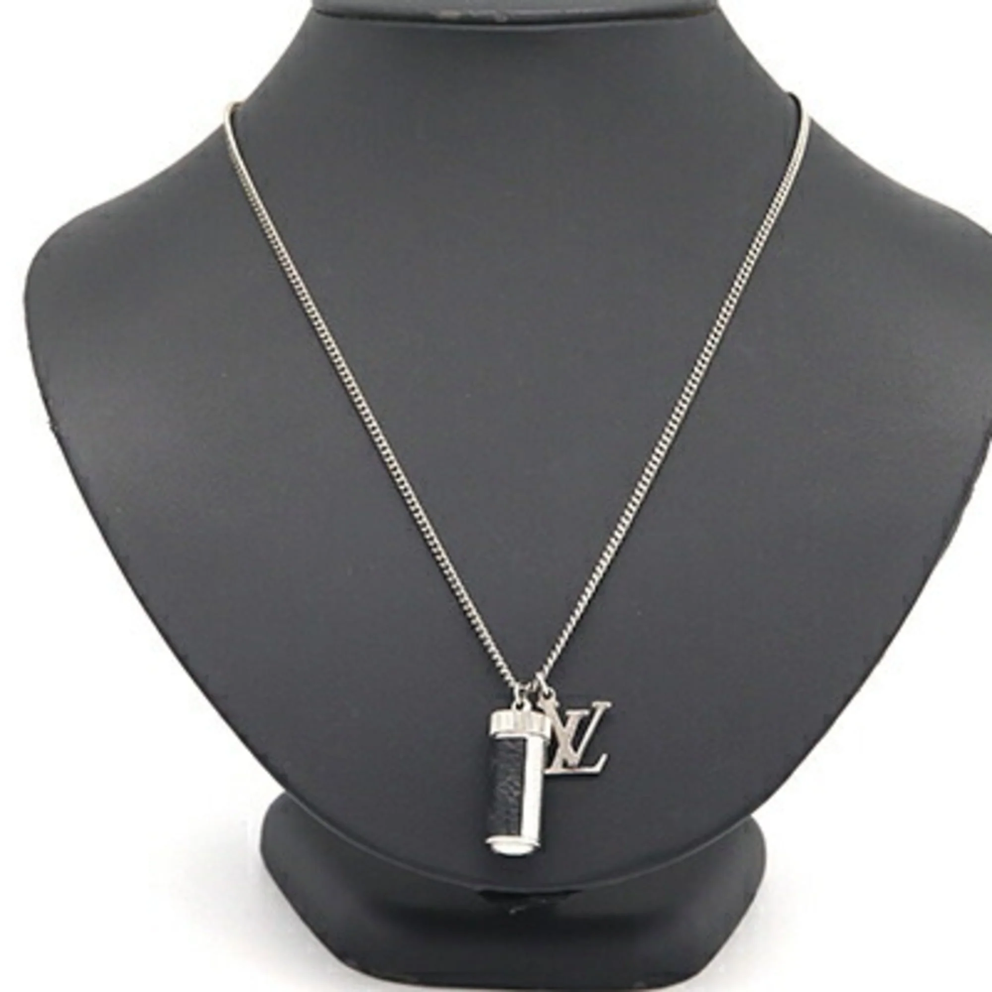 Pendant Necklace Leather and Metal - Image 6
