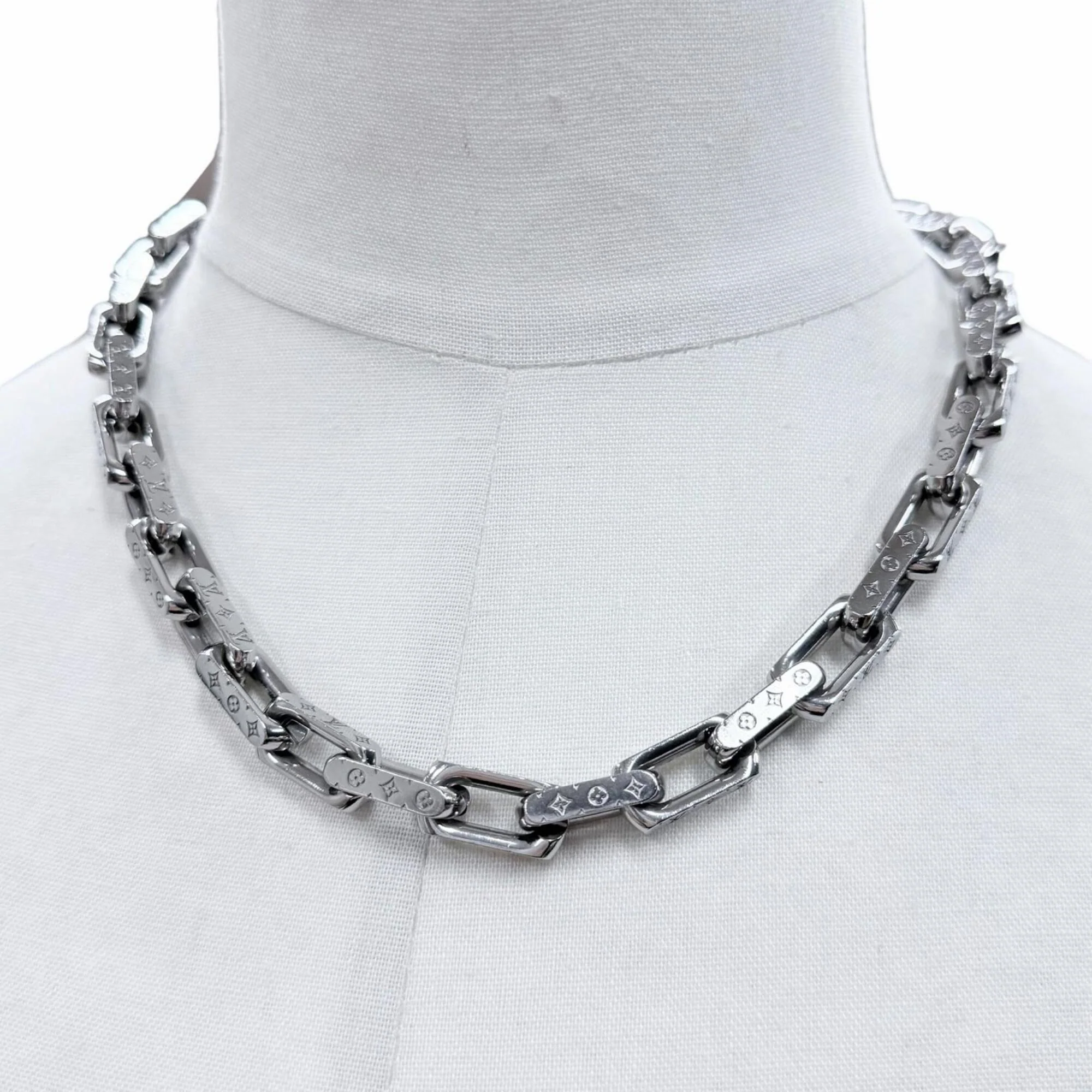 Pendant Necklace Silver - Image 3