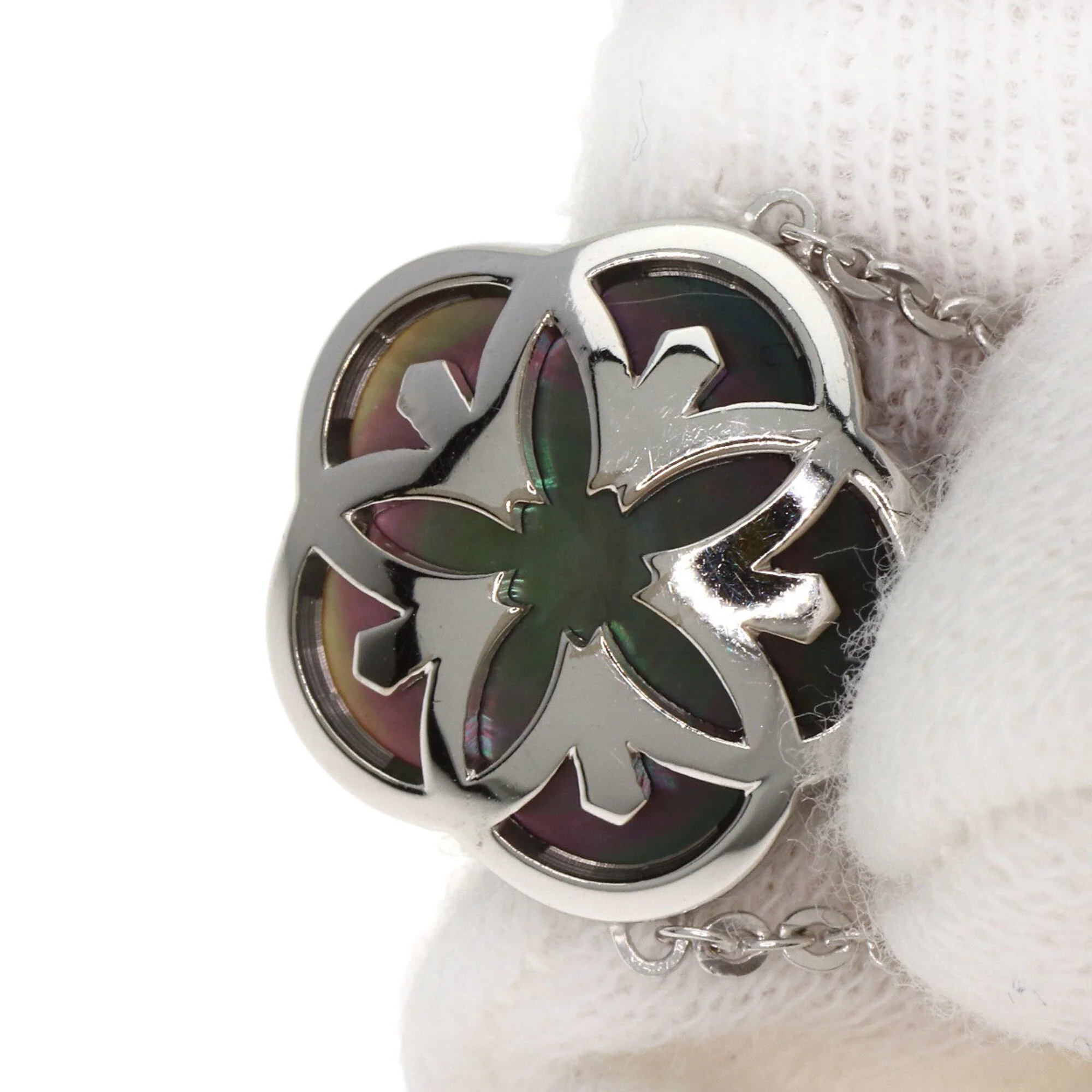 Pendant Necklace 18K White Gold With Shell - Image 7