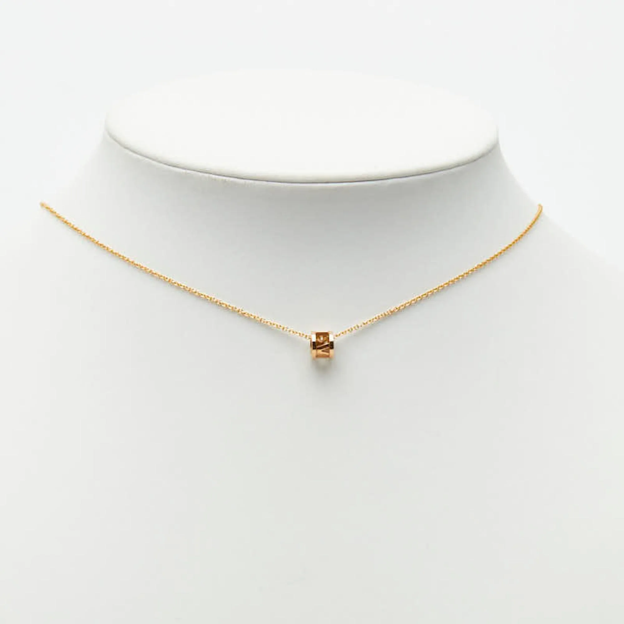 Atlas Pendant Necklace 18K Yellow Gold - Image 8