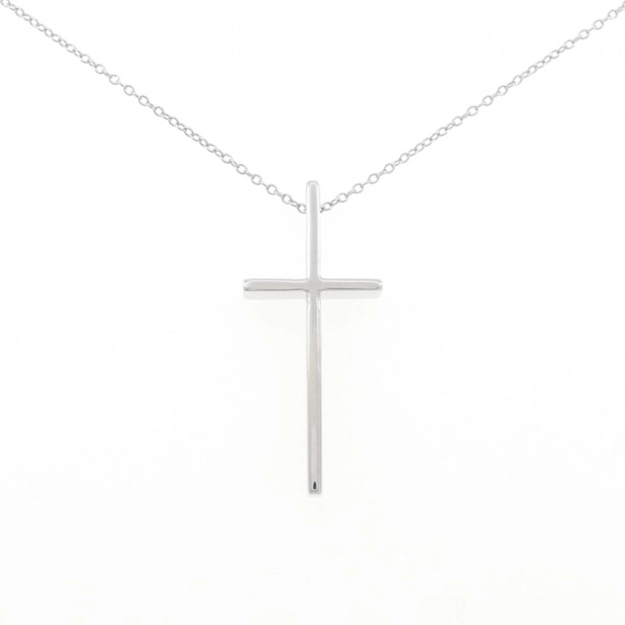 Cross Pendant Necklace 18K White Gold