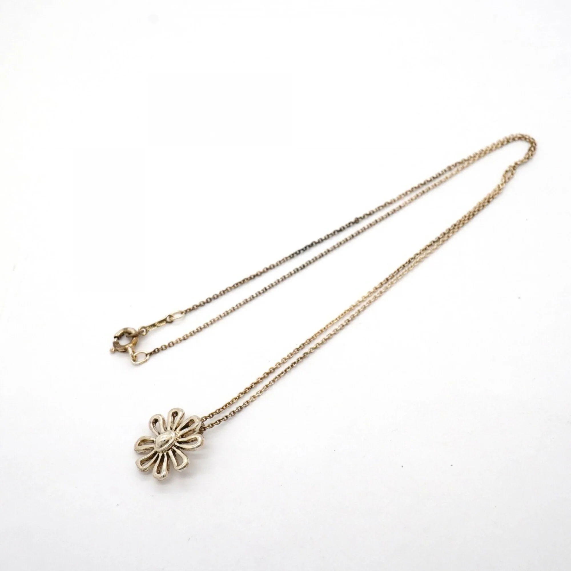 Daisy Pendant Necklace Sterling Silver - Image 3