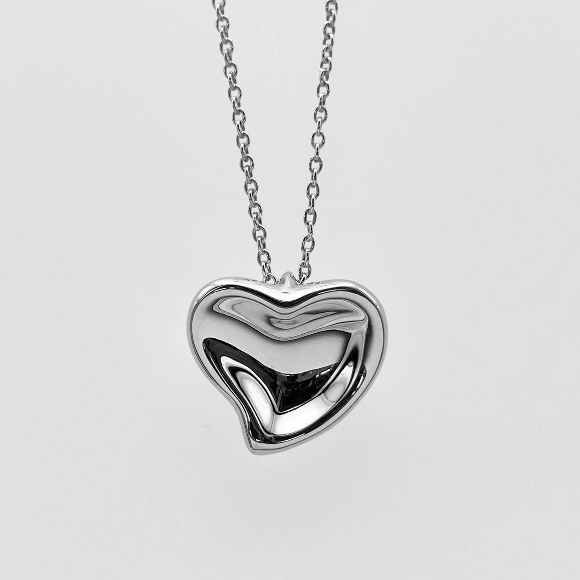 Elsa Peretti Pendant Necklace Sterling Silver 12mm - Image 2
