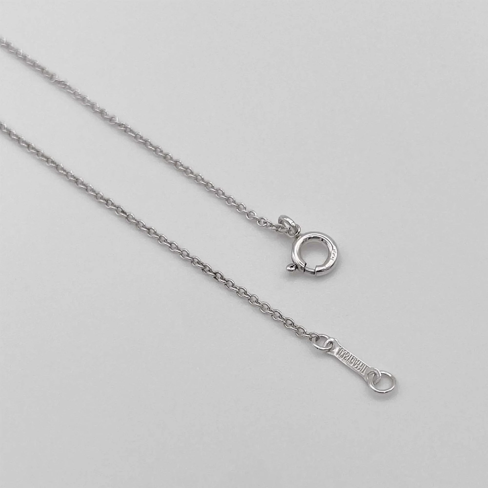 Elsa Peretti Pendant Necklace Sterling Silver 15mm - Image 5