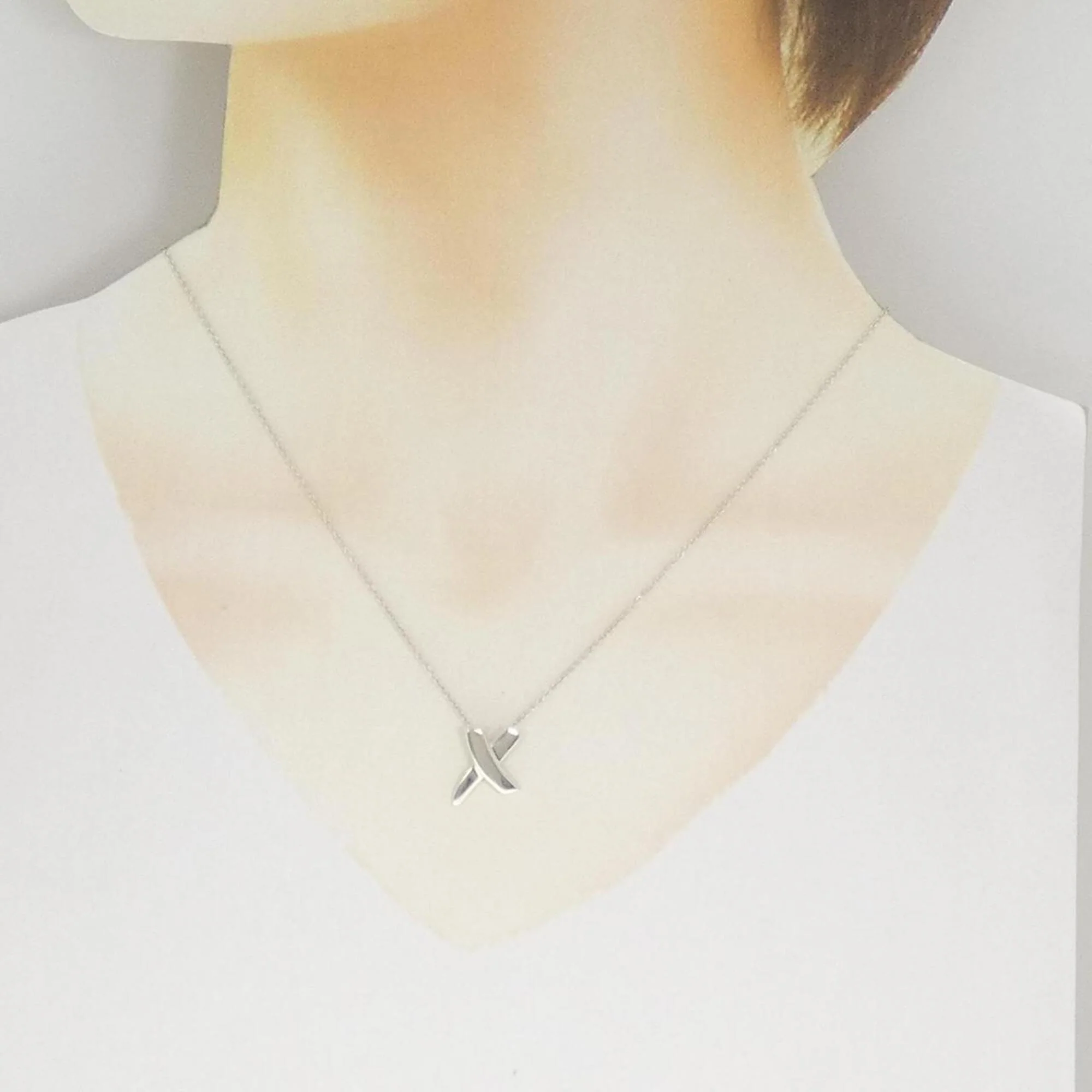 Kiss Pendant Necklace Sterling Silver - Image 6