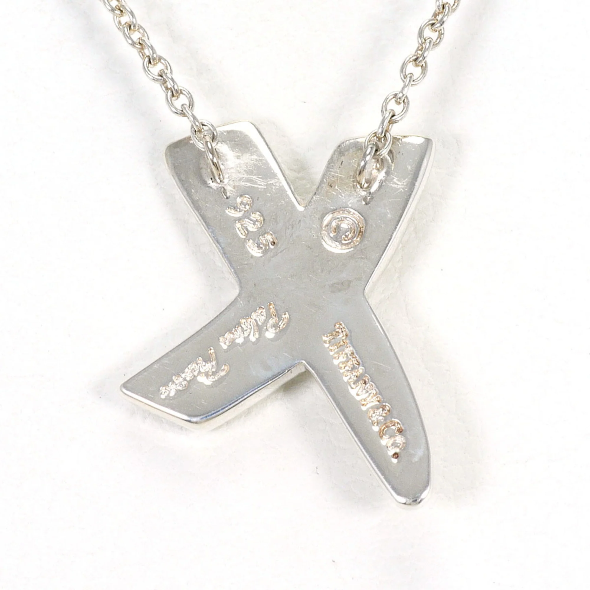 Kiss Pendant Necklace Sterling Silver - Image 3