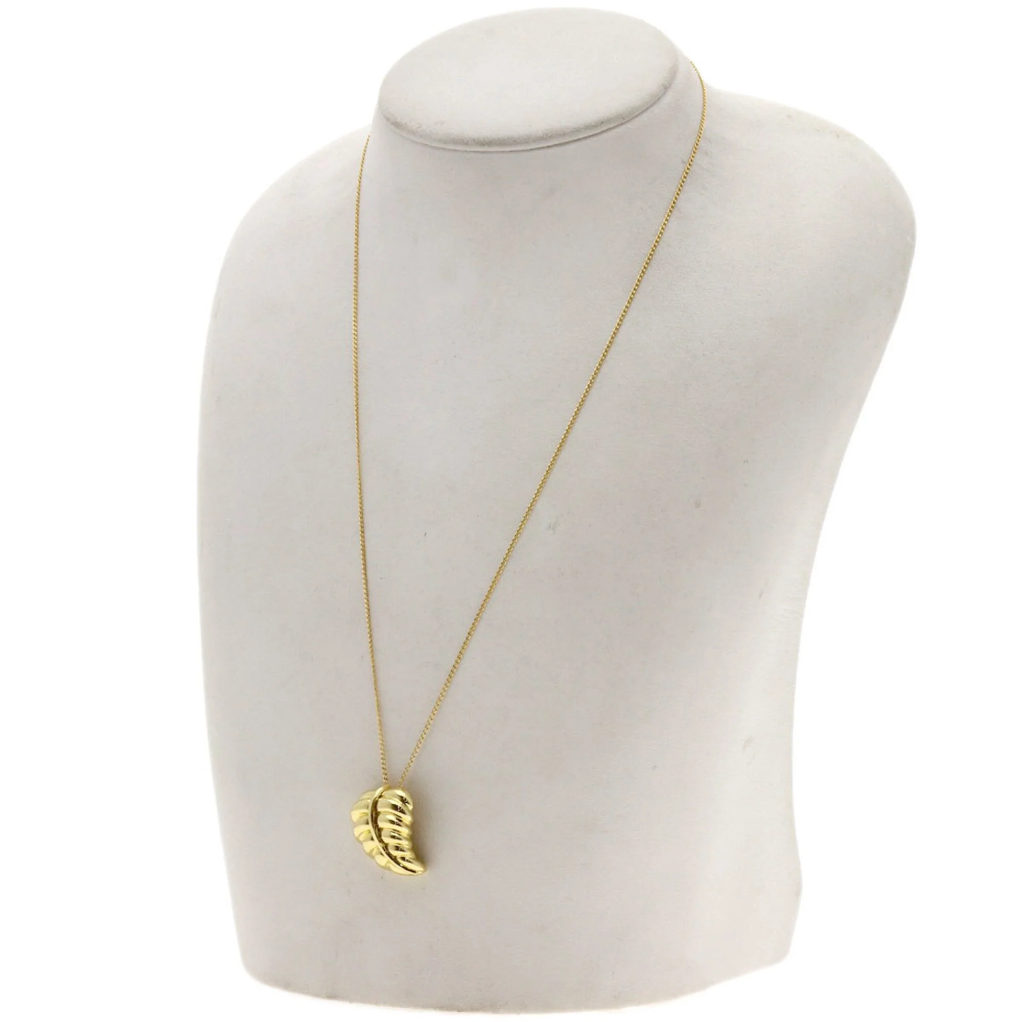 Leaf Pendant Necklace 18K Yellow Gold - Image 4