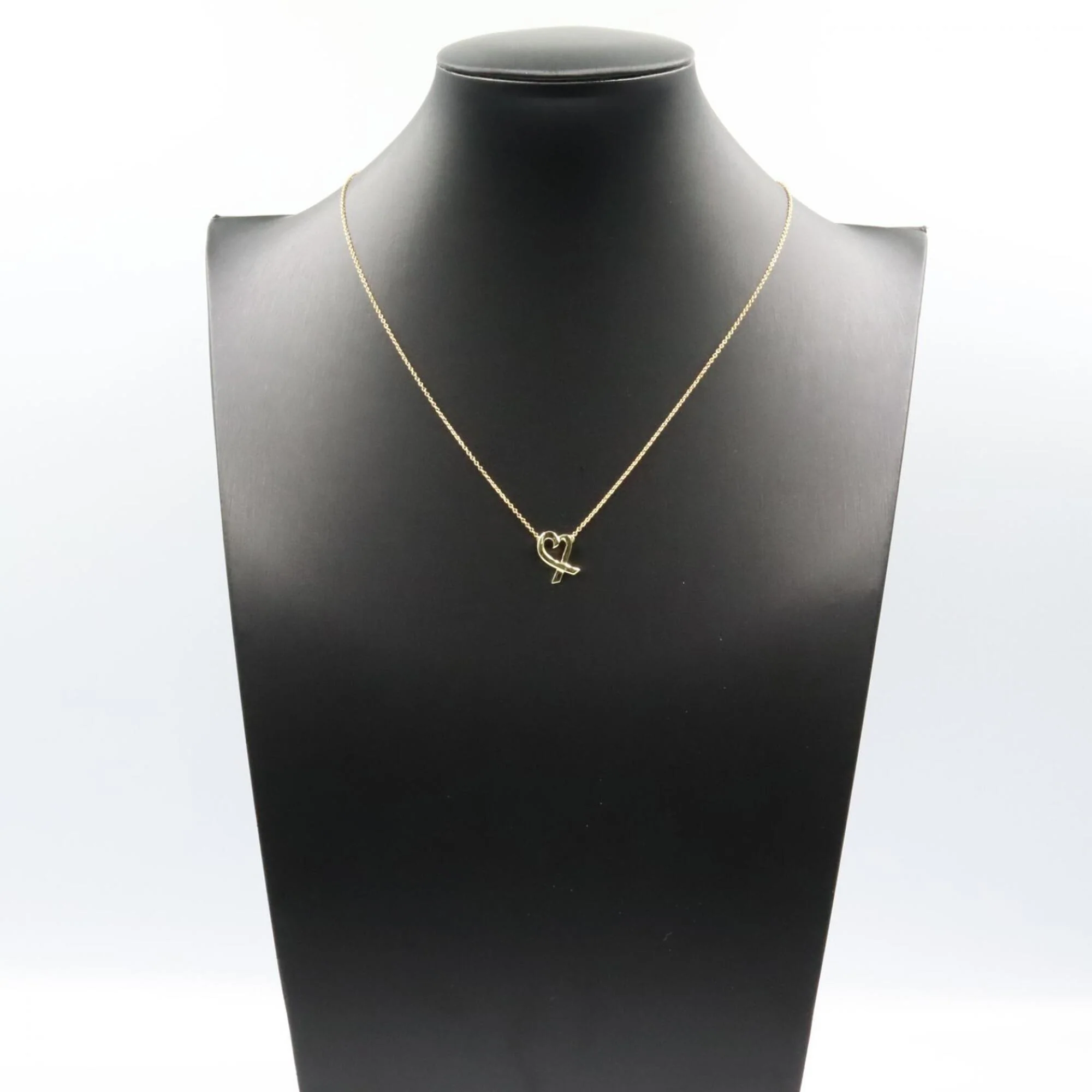 Loving Heart Pendant Necklace 18K Yellow Gold - Image 5