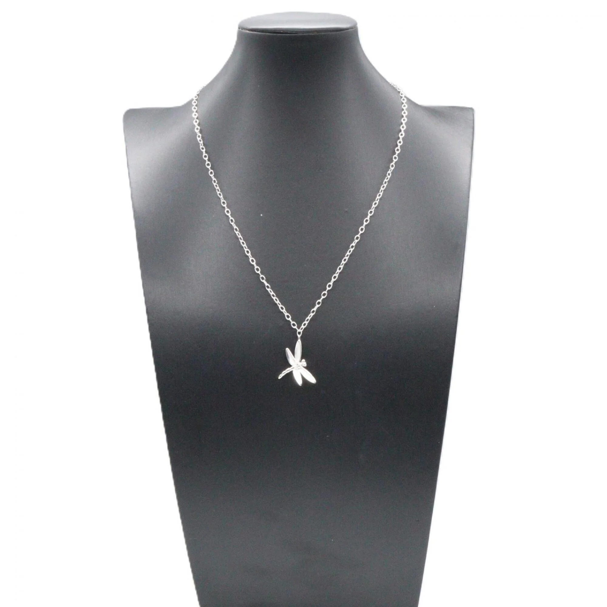Pendant Necklace 18K White Gold with Diamond - Image 6