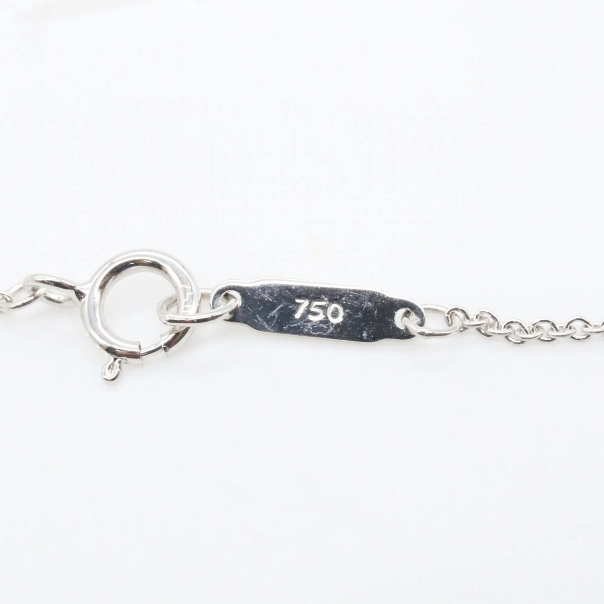 Pendant Necklace 18K White Gold with Diamond - Image 4