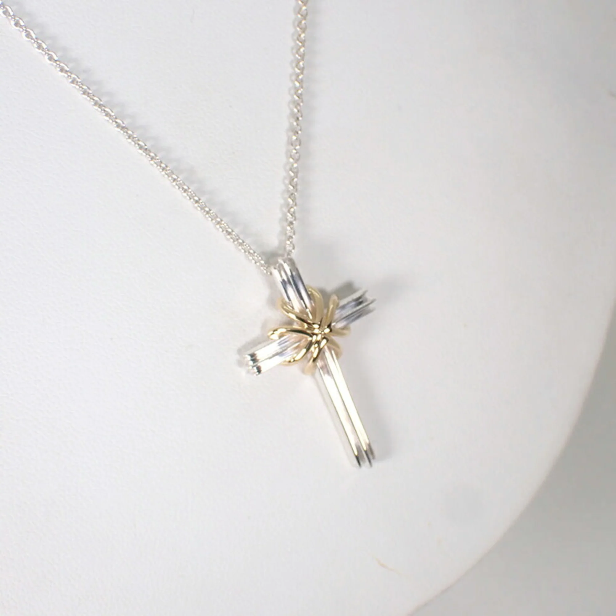 Signature Cross Pendant Necklace Sterling Silver and 18K Yellow Gold - Image 4