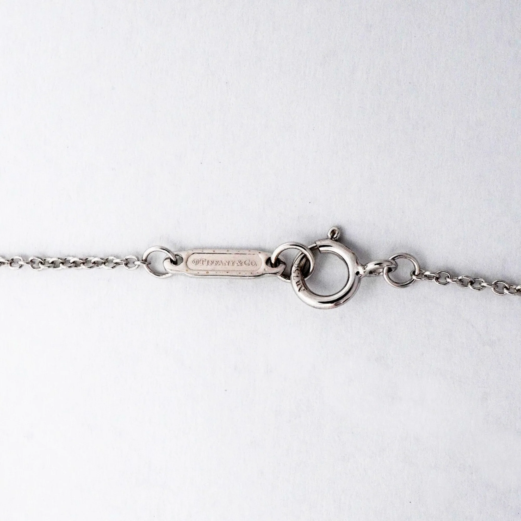 T Smile Pendant Necklace 18K White Gold with Diamonds - Image 4