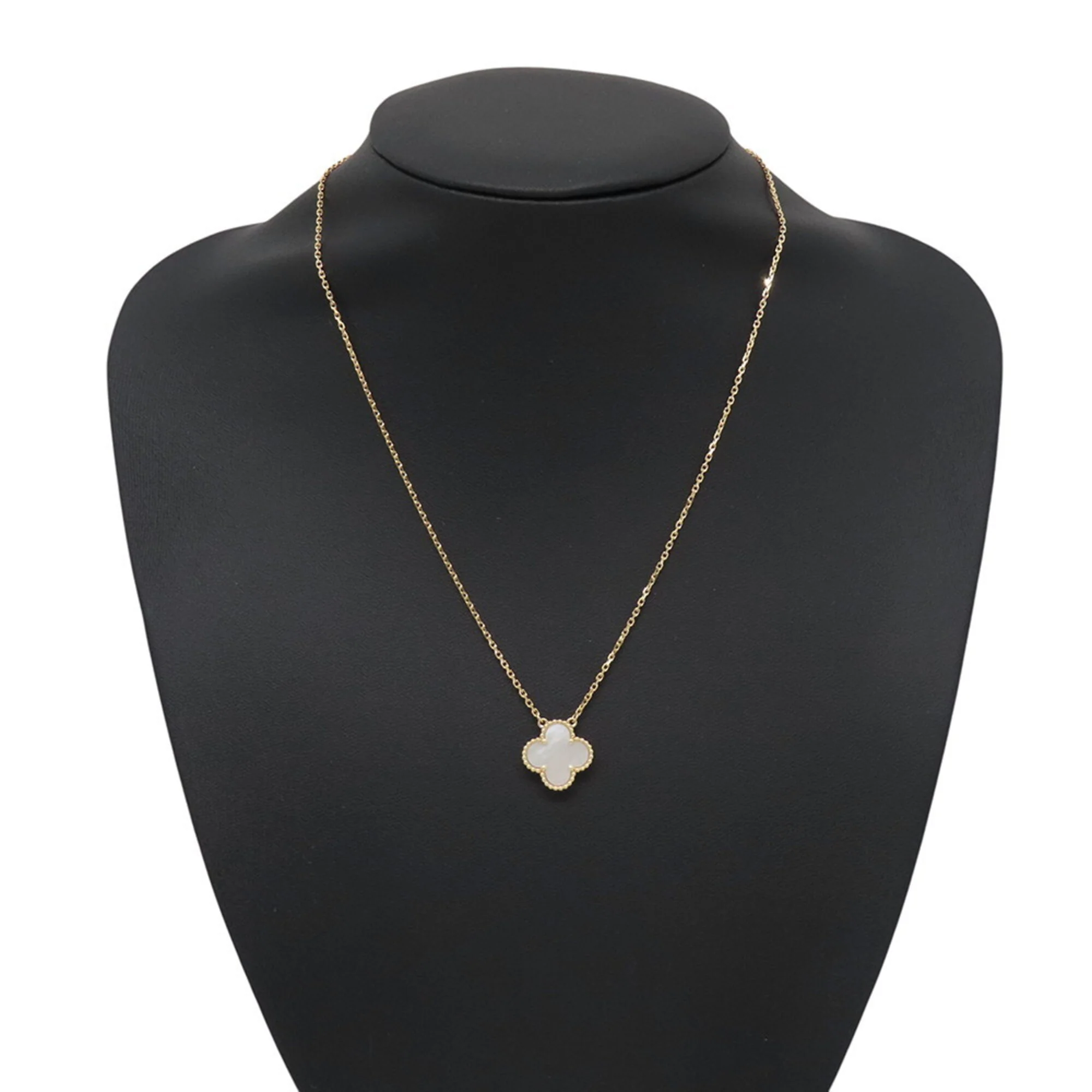 Alhambra Pendant Necklace 18K Yellow Gold and Mother of Pearl - Image 3