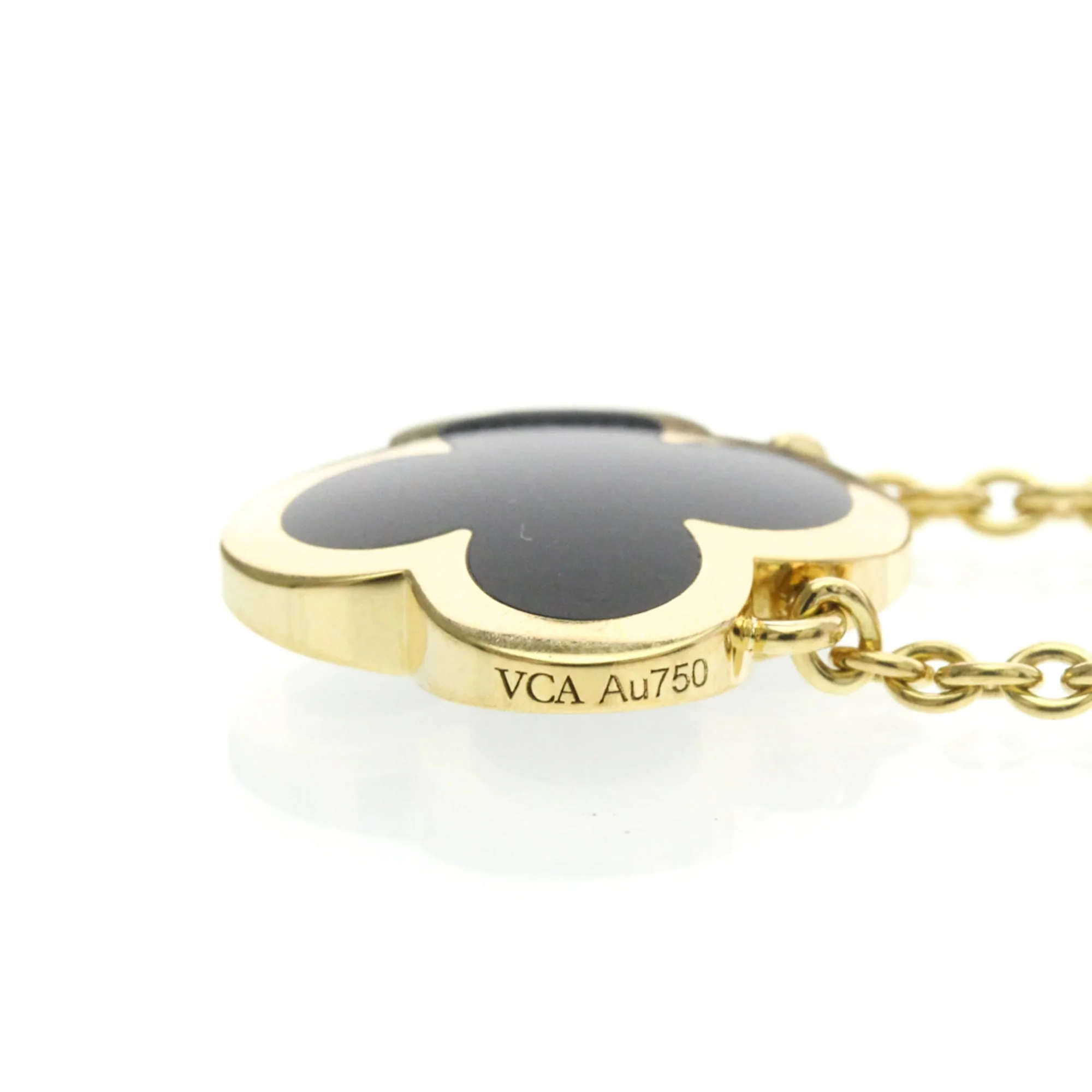 Alhambra Pendant Necklace 18K Yellow Gold and Onyx - Image 7
