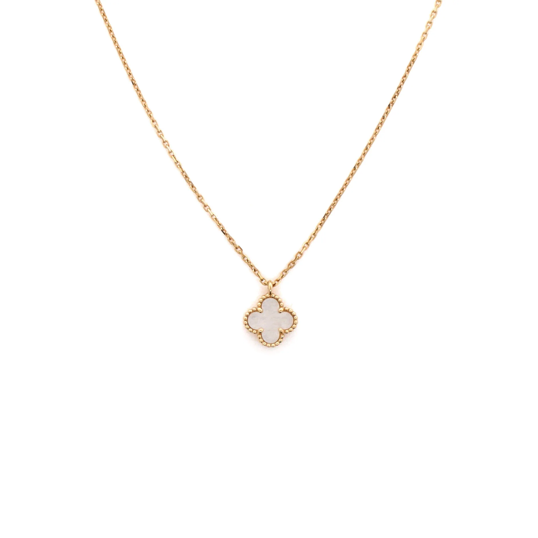 Sweet Alhambra Pendant Necklace 18K Yellow Gold and Mother of Pearl