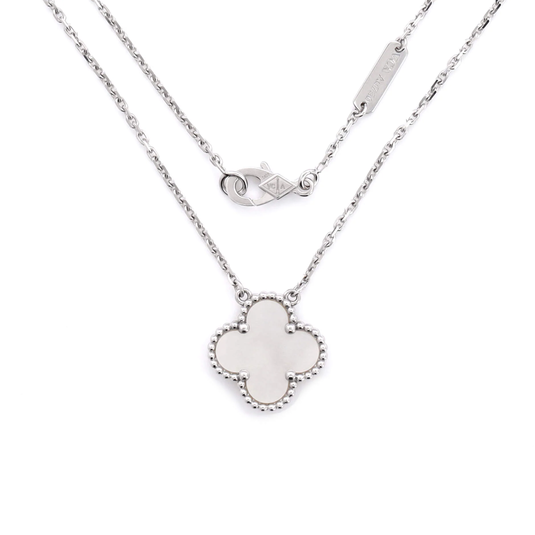 Vintage Alhambra Pendant Necklace 18K White Gold and Mother of Pearl - Image 3