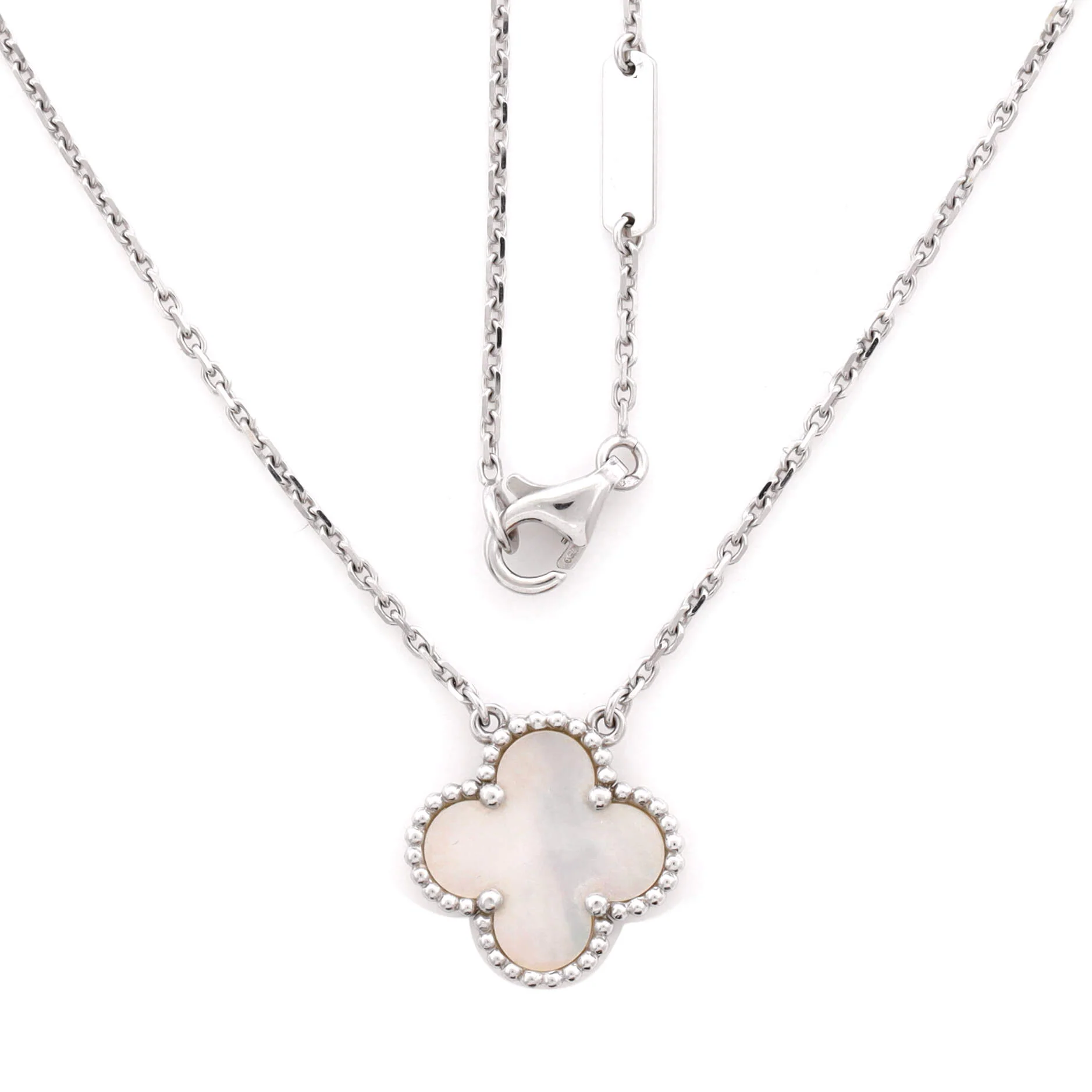 Vintage Alhambra Pendant Necklace 18K White Gold and Mother of Pearl - Image 2