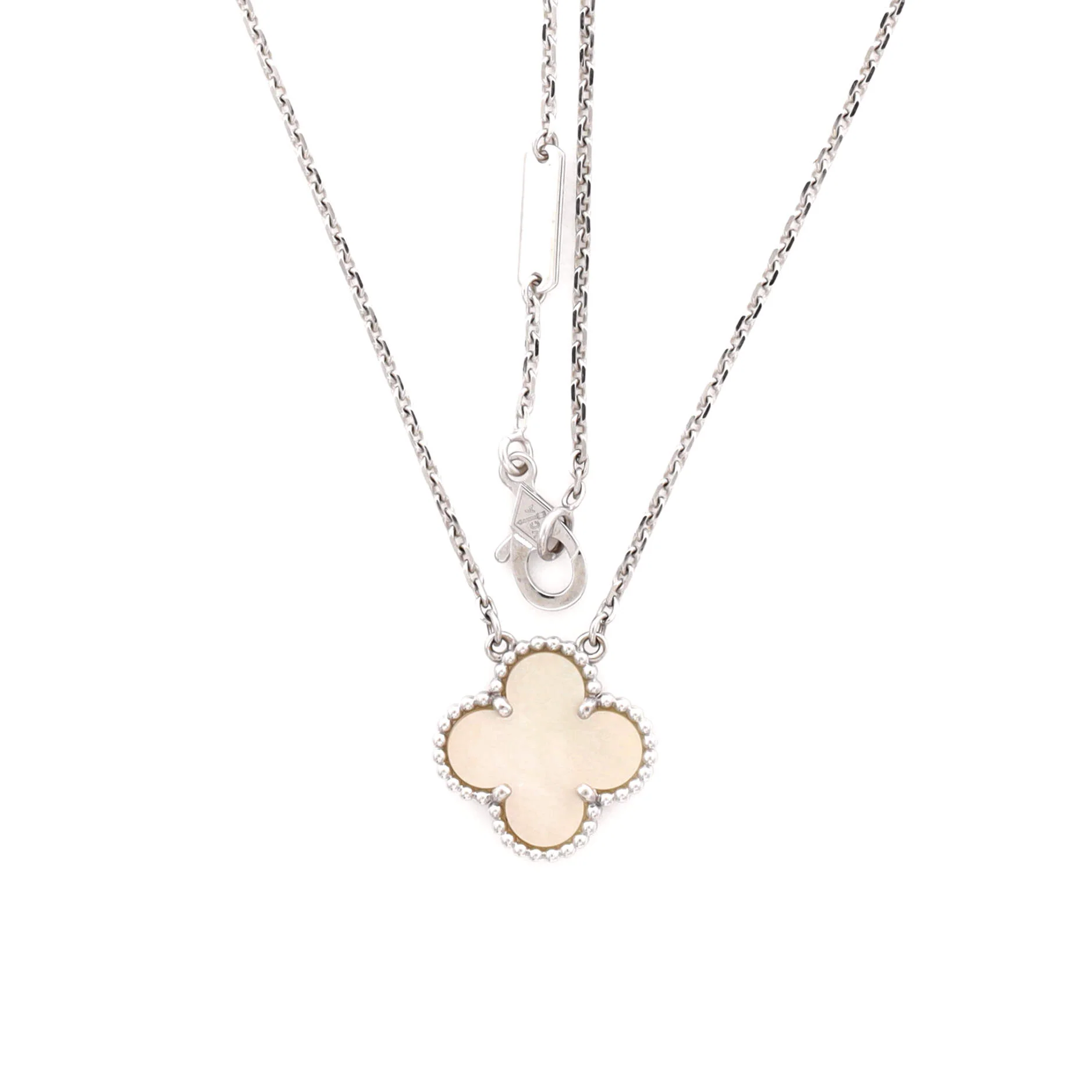 Vintage Alhambra Pendant Necklace 18K White Gold and Mother of Pearl - Image 3