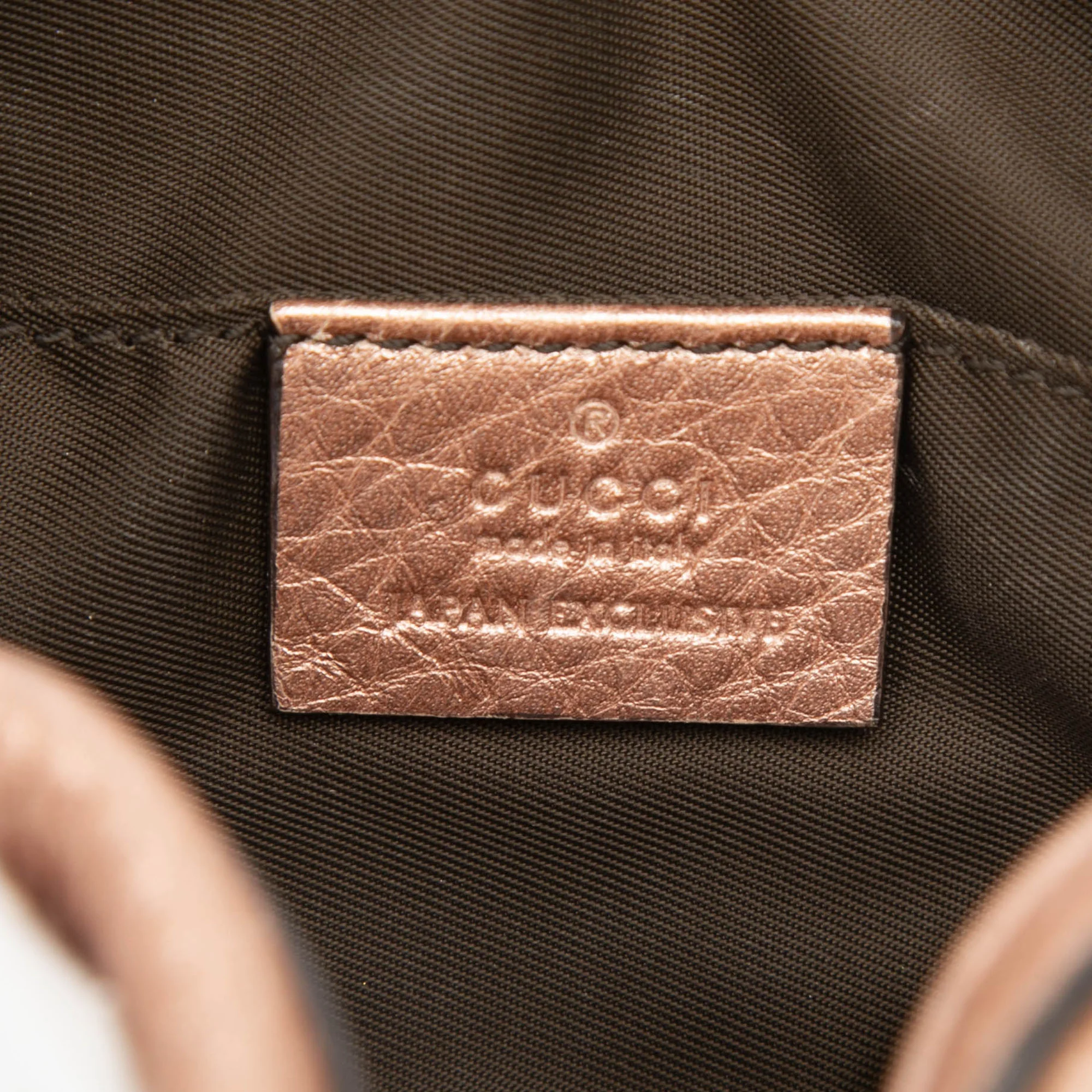 Soho Toiletry Pouch Leather Small - Image 5
