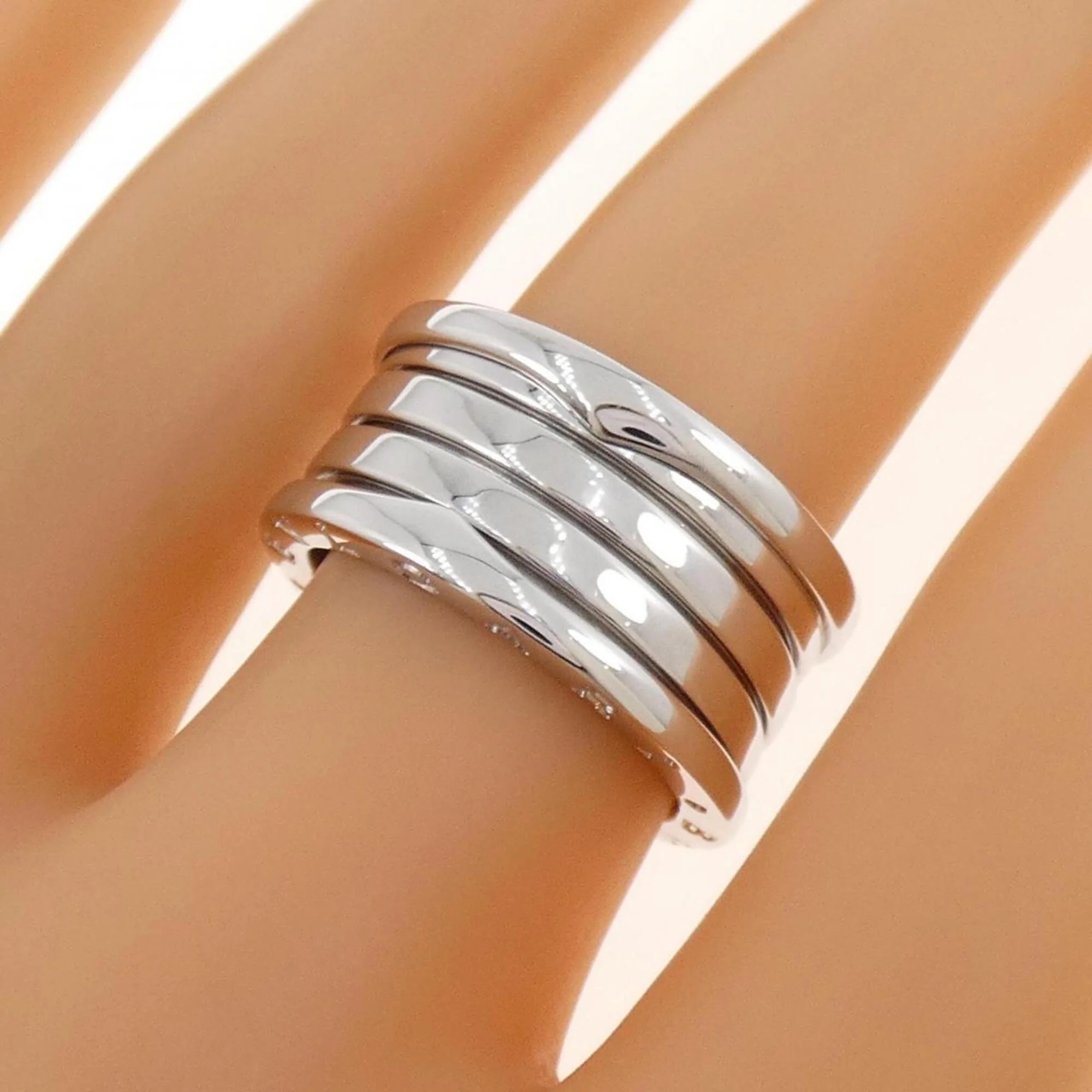 One Band Ring 18K White Gold - Image 5