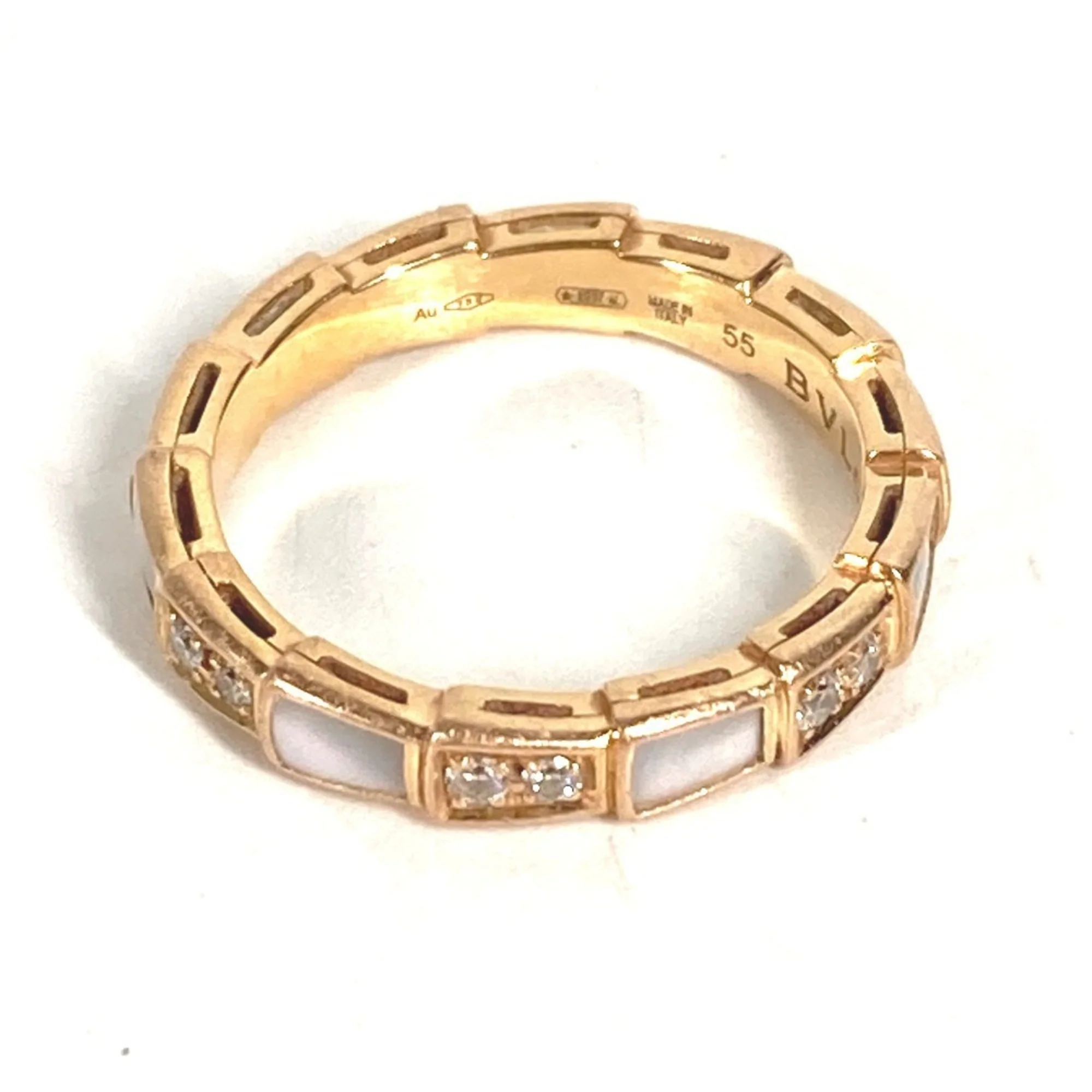 Serpenti Viper Ring 18K Rose Gold with Mother of Pearl - Image 3