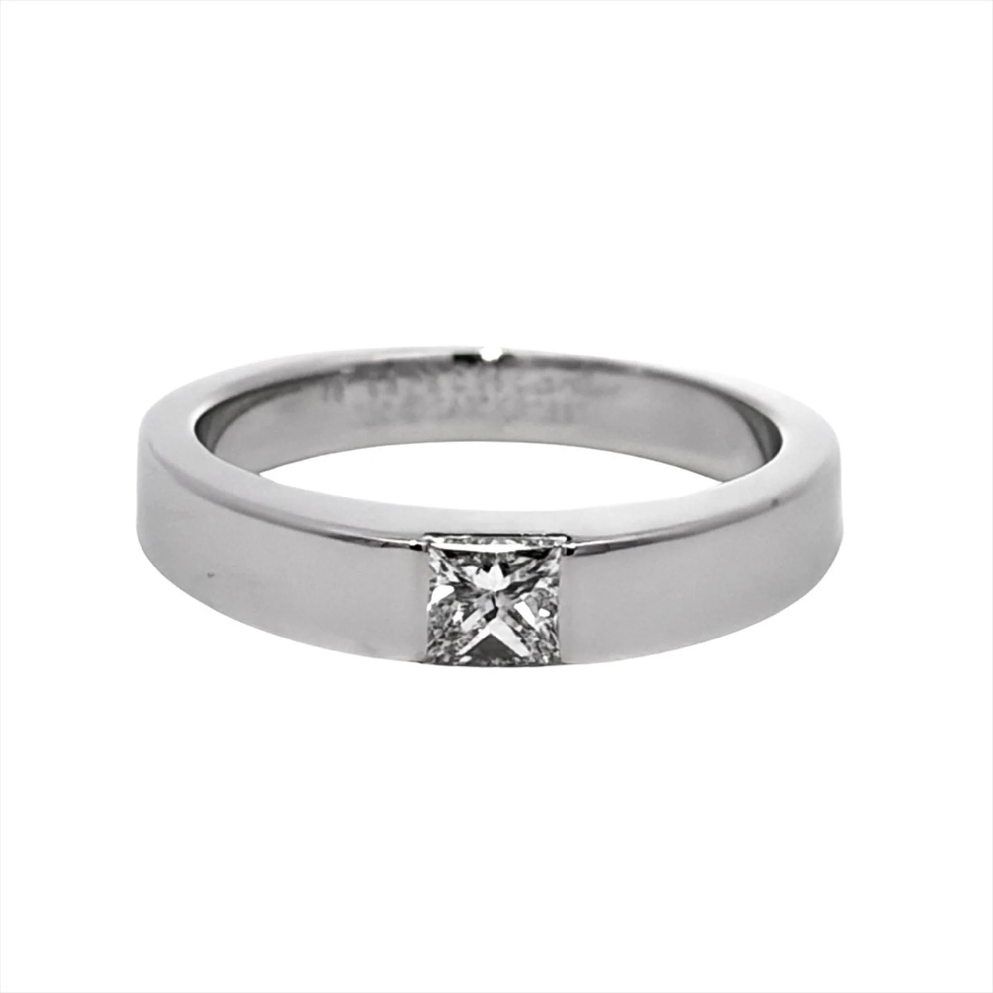 Band Ring 18K White Gold with Diamond