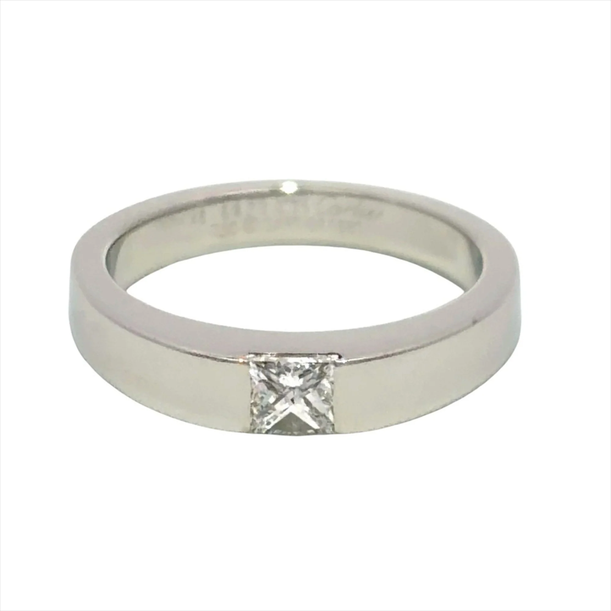Band Ring 18K White Gold with Diamond - Image 3