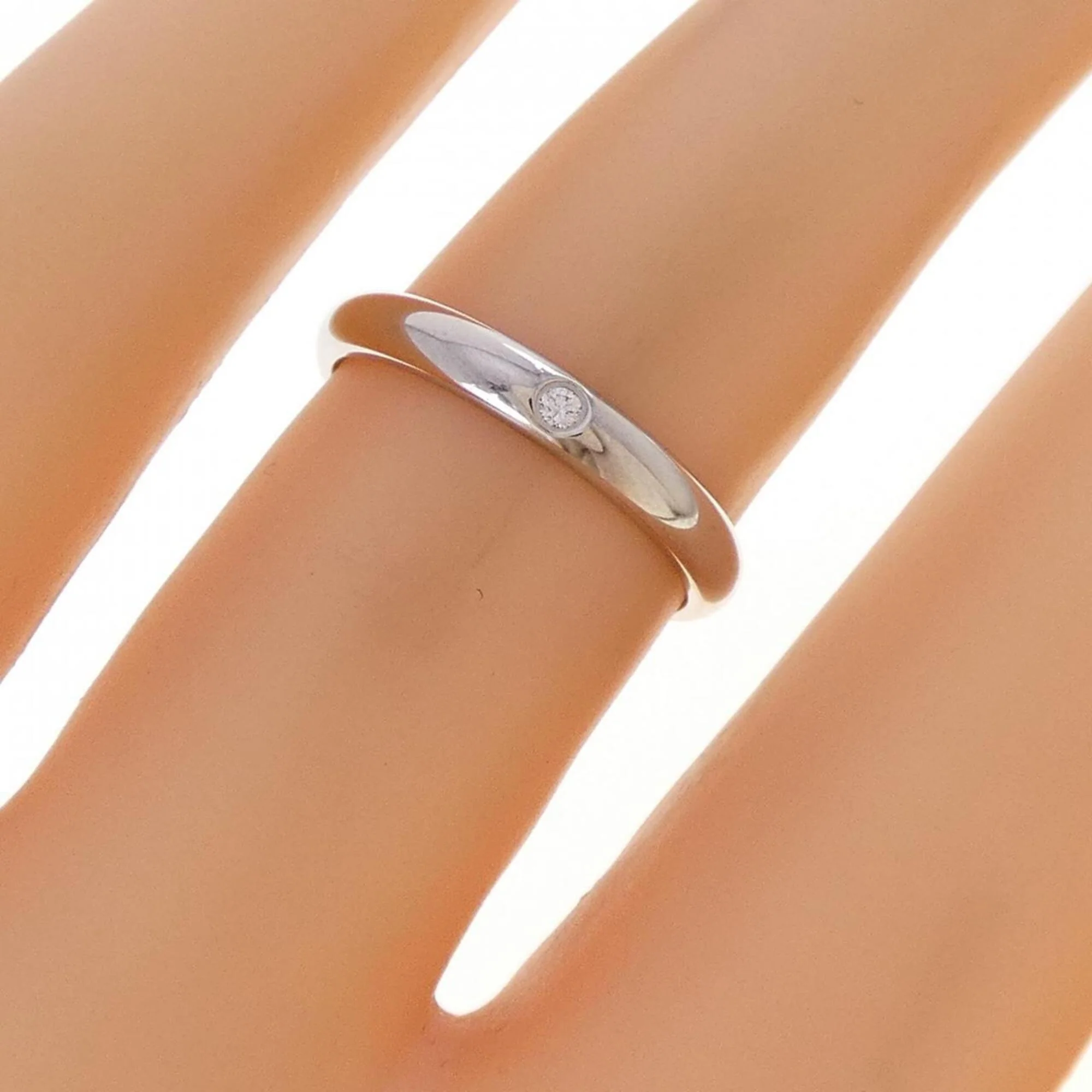 Band Ring Platinum with Diamond - Image 5