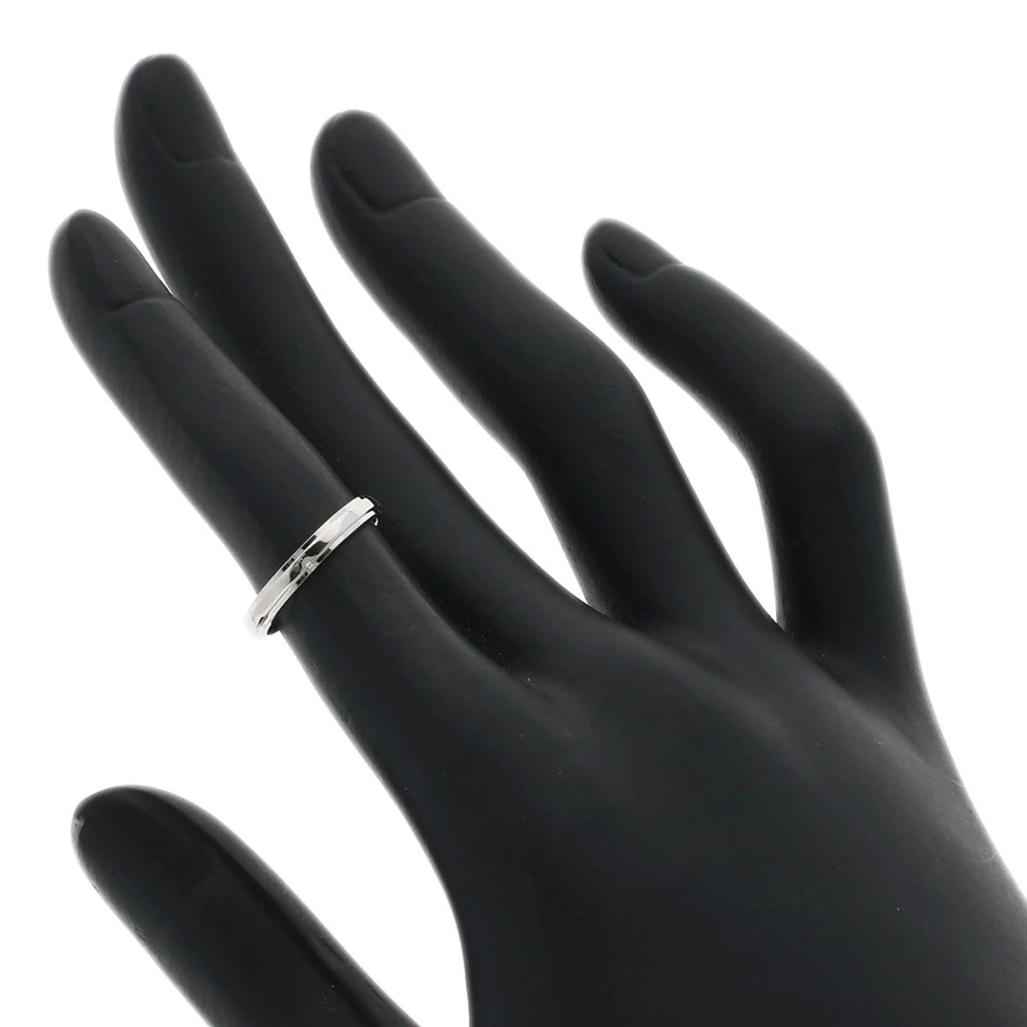 Damour Ring Platinum - Image 5