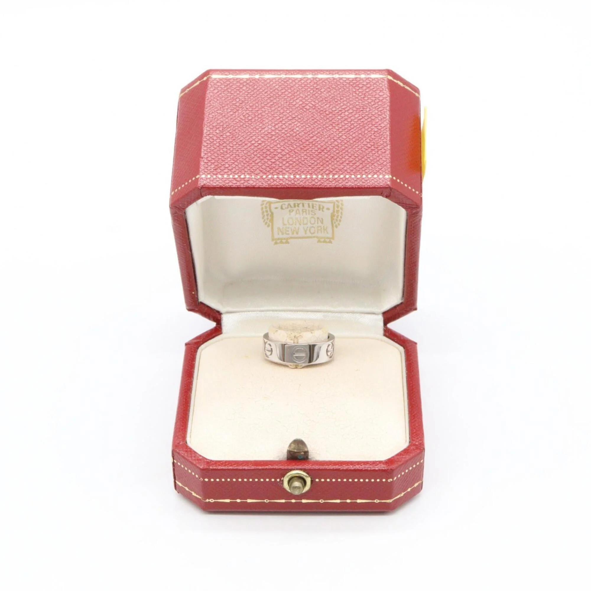 Love Ring 18K White Gold - Image 6