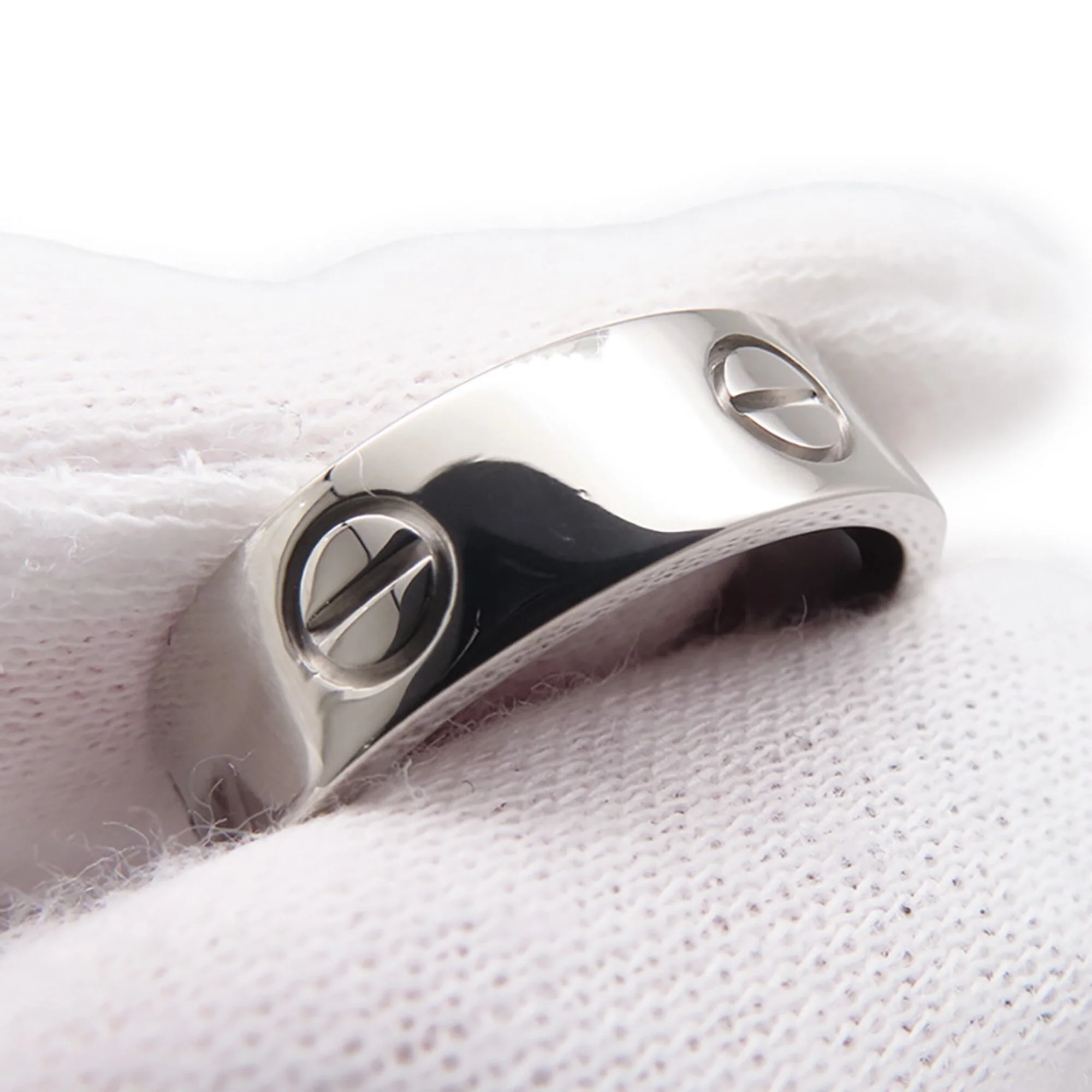 Love Ring 18K White Gold - Image 5