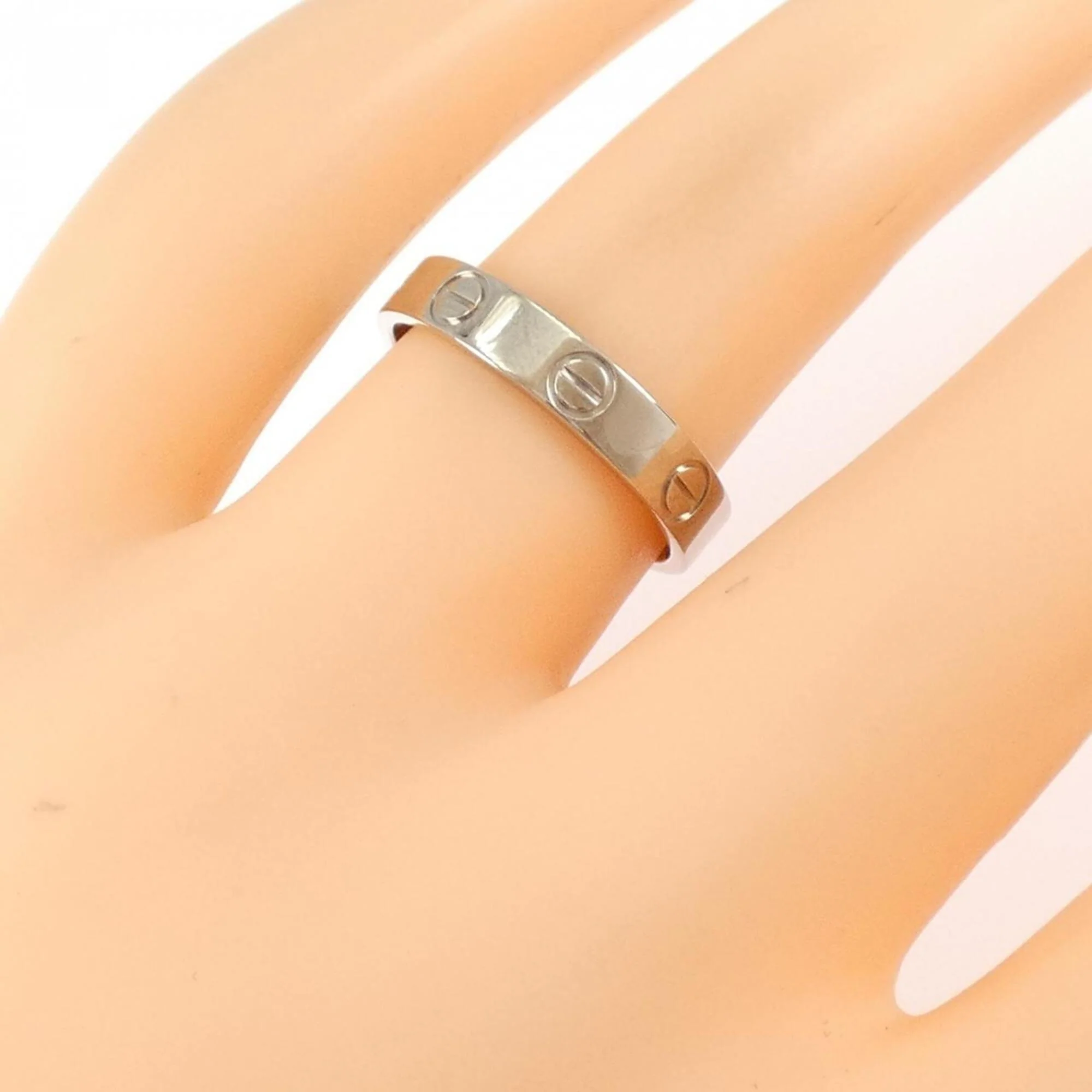 Love Ring 18K White Gold Mini - Image 4