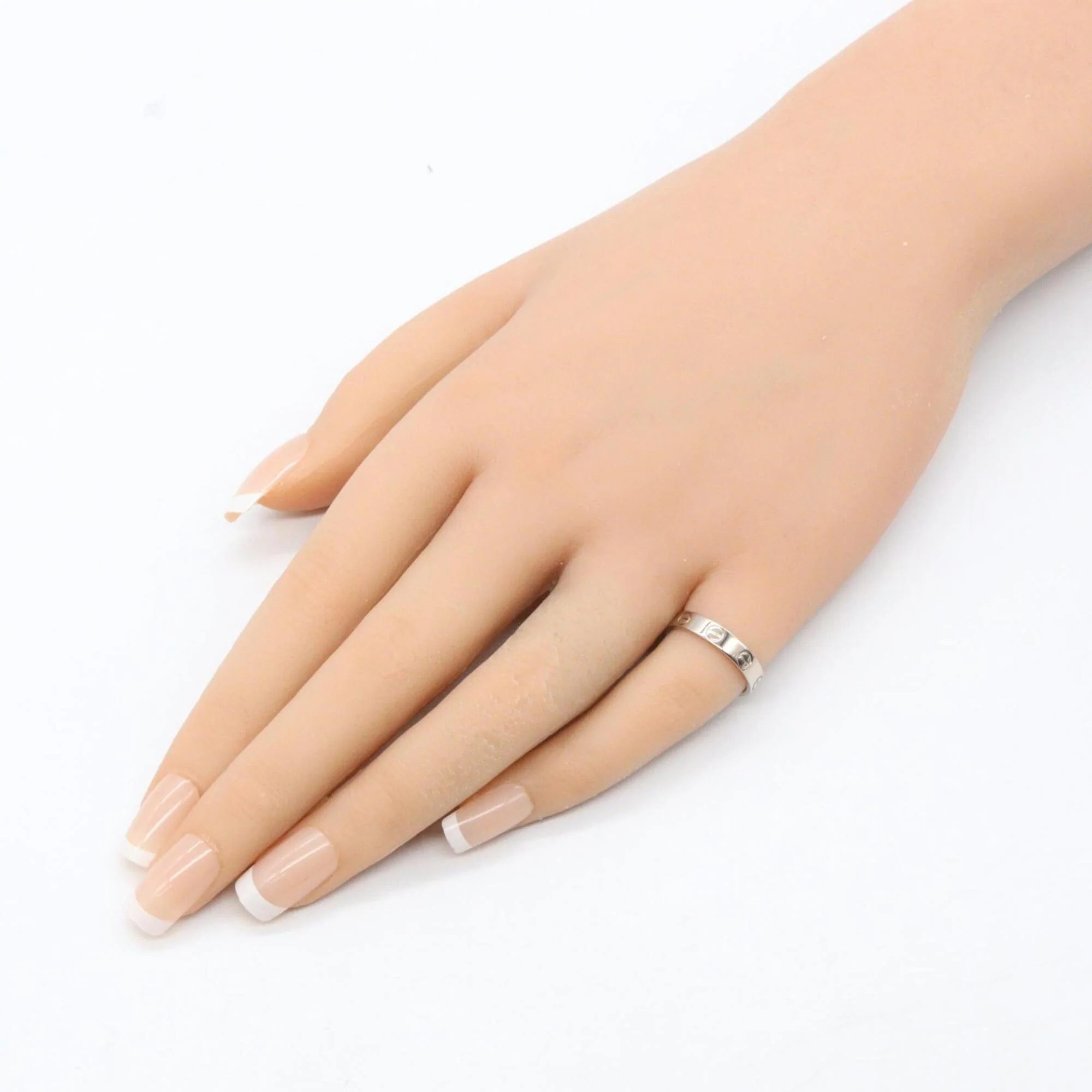 Love Ring 18K White Gold Mini - Image 7