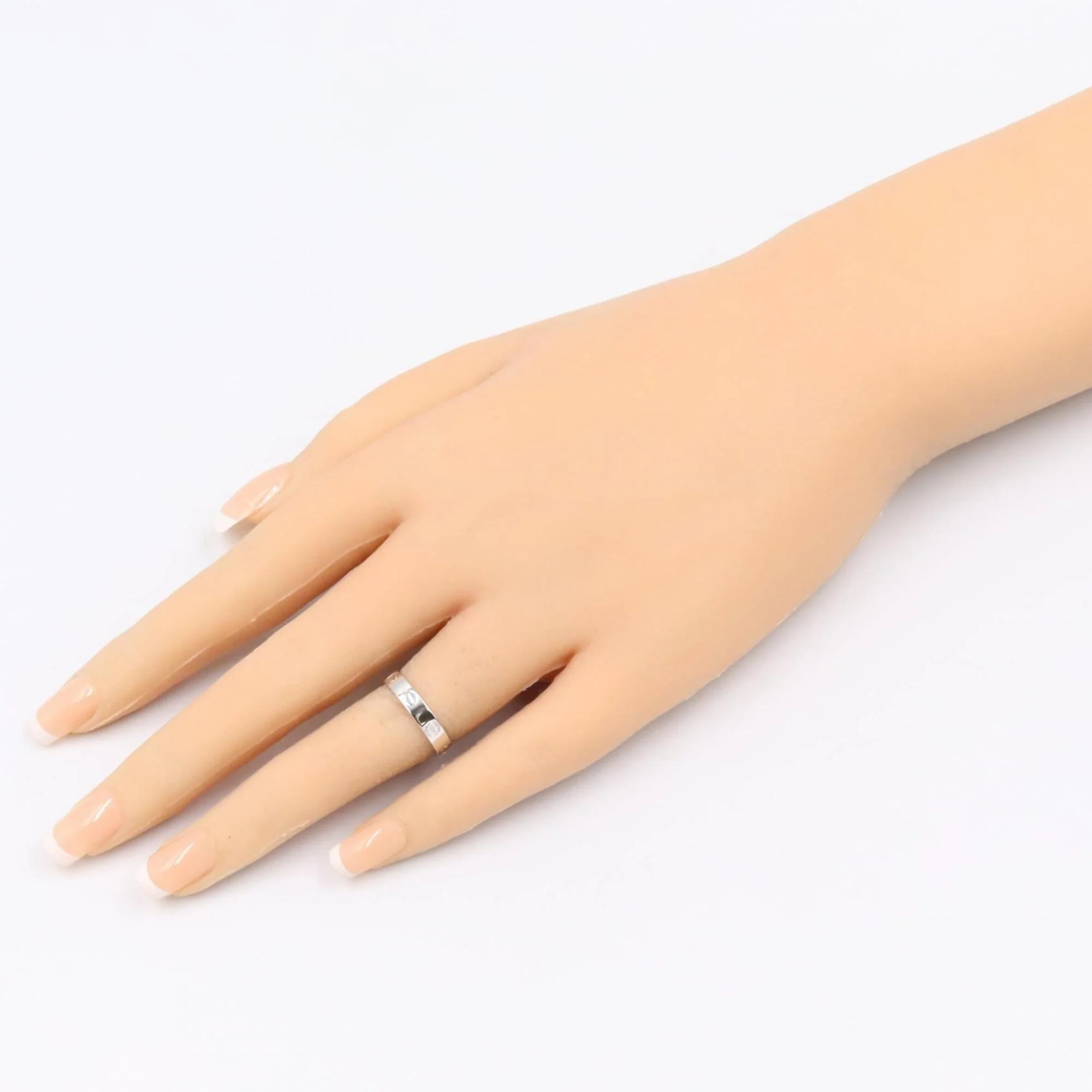 Love Ring 18K White Gold Mini - Image 6