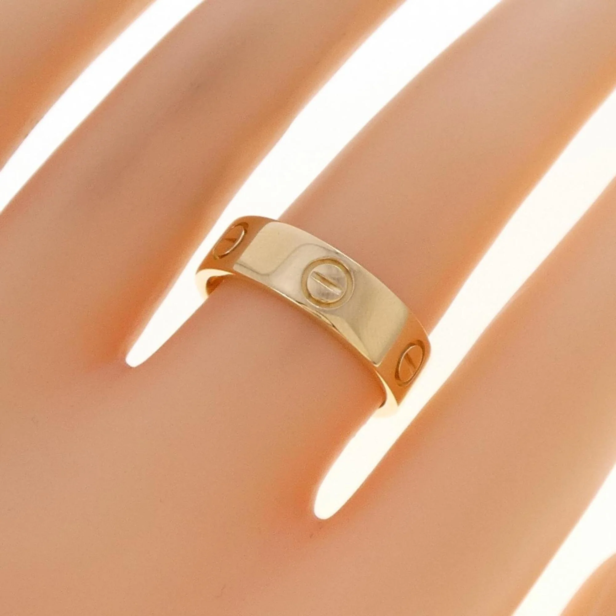 Love Ring 18K Yellow Gold - Image 4