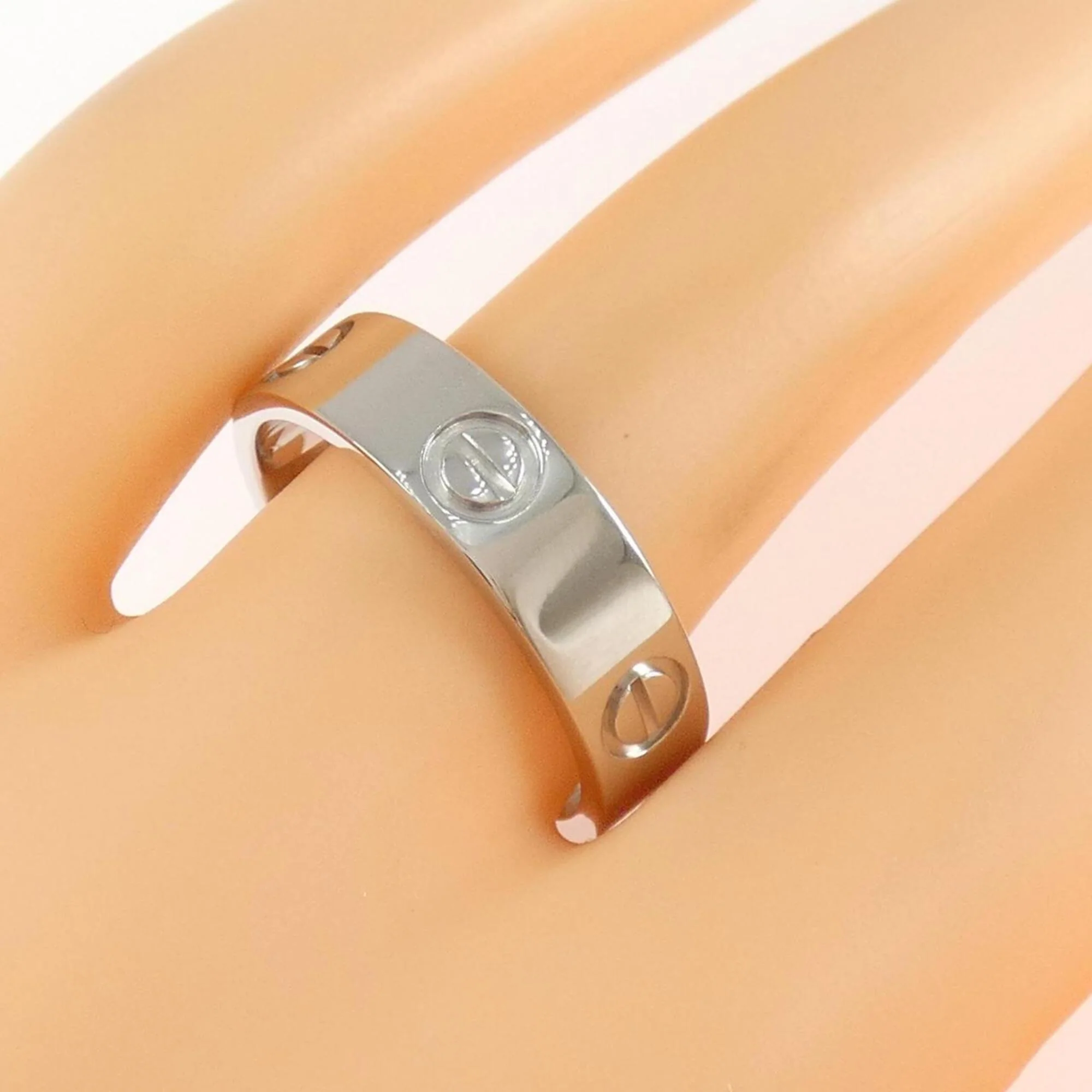 Love Ring Platinum - Image 4