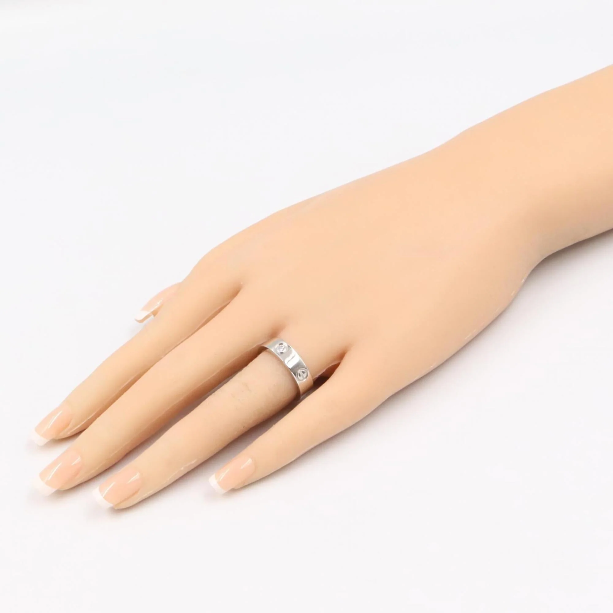 Love Ring Platinum with Diamond - Image 7