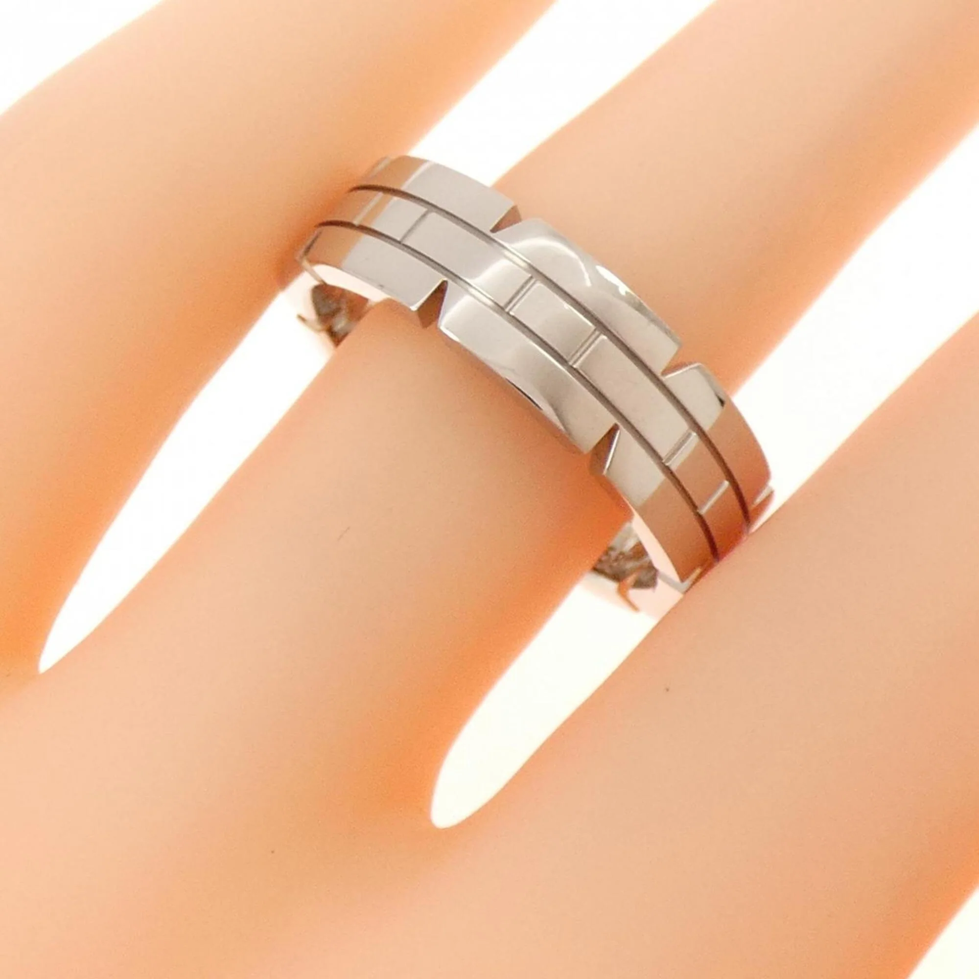 Small Band Ring 18K White Gold - Image 4