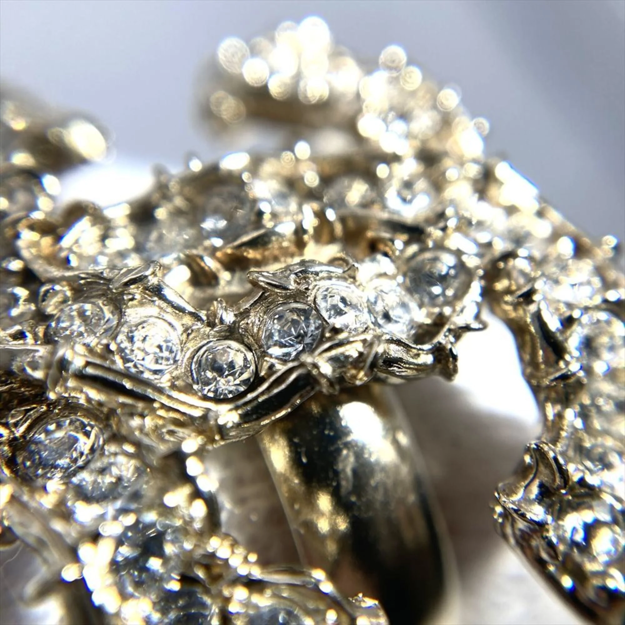 CC Logo Ring Metal - Image 7