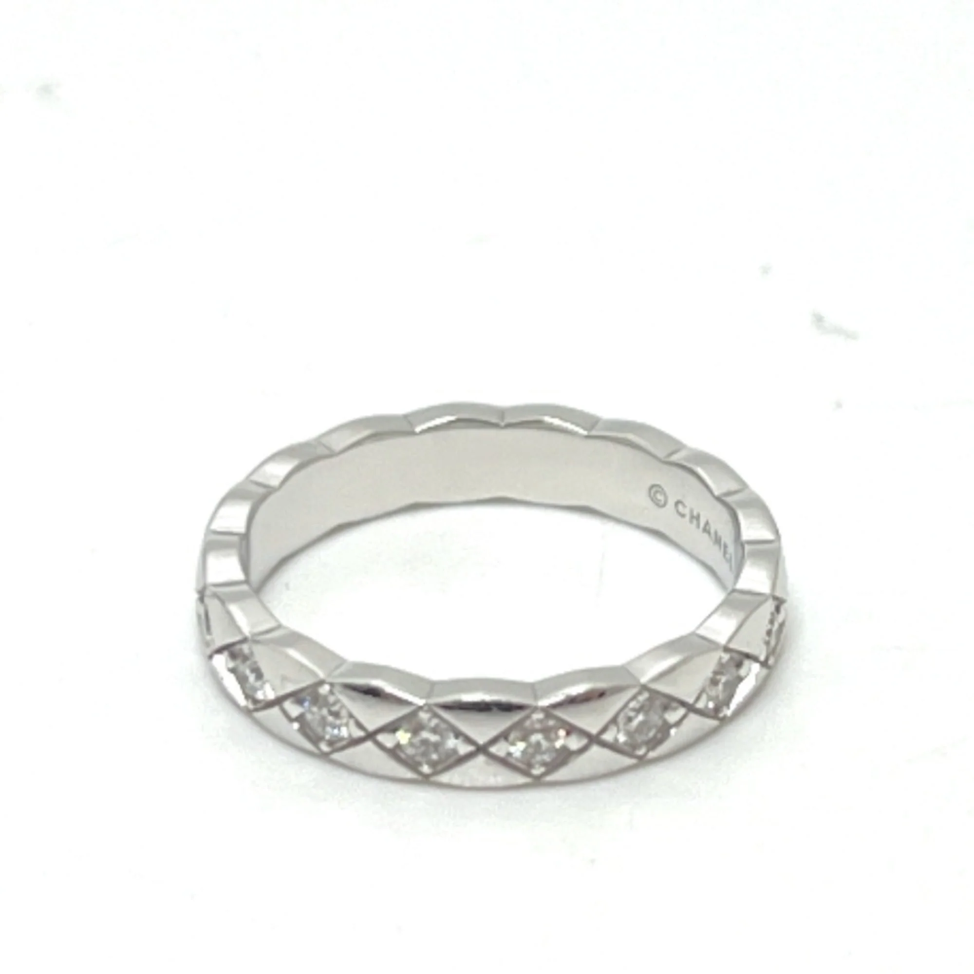 Coco Crush Ring 18K White Gold and Diamond - Image 2